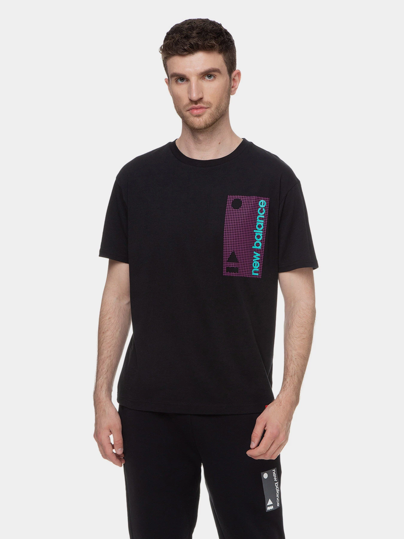 Футболки и поло New Balance Essentials Teerain модель MT03553BK Футболки и поло New Balance Essentials Teerain модель MT03553BK Фото