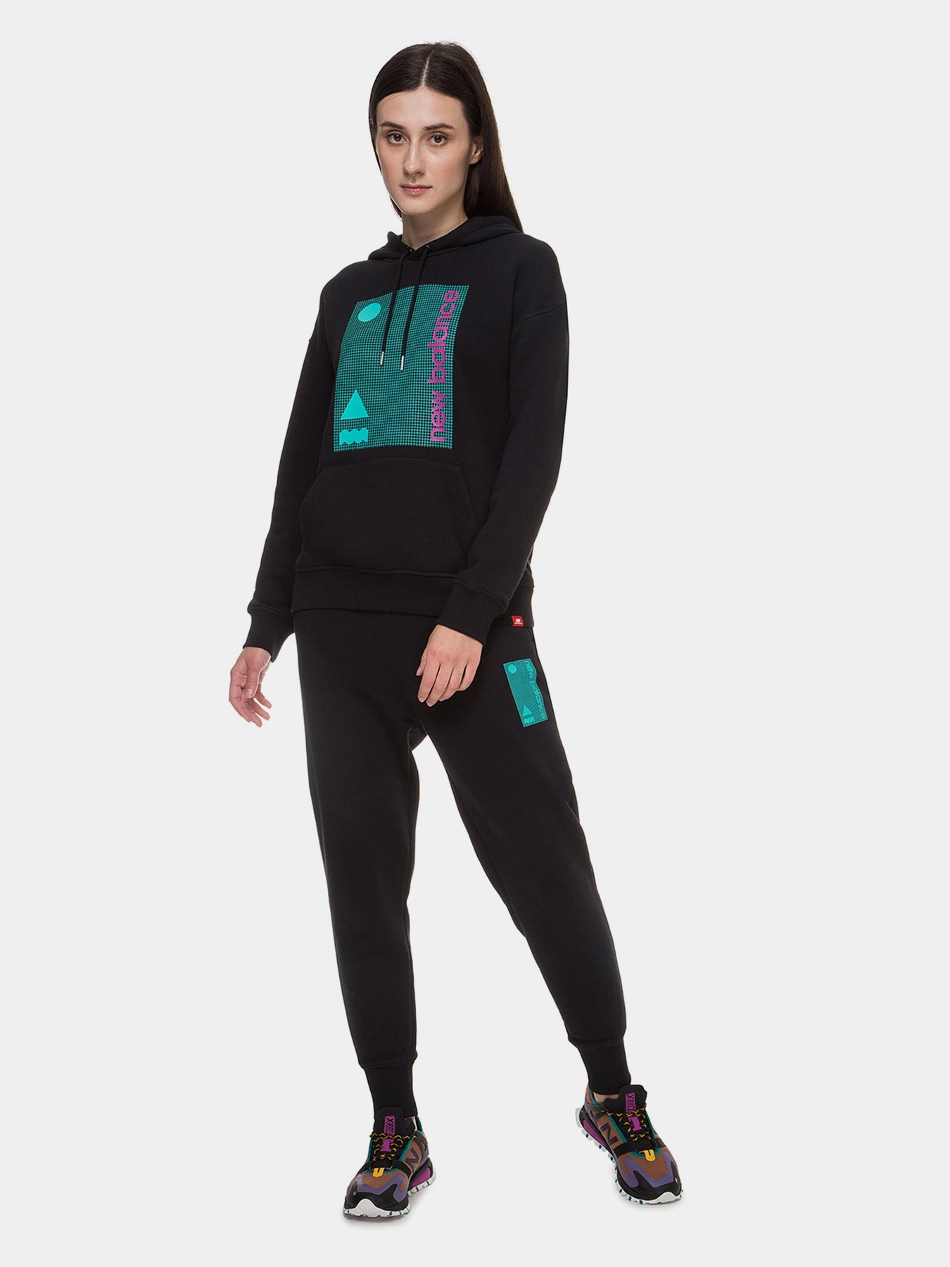 Худі та світшоти New Balance Essentials Terrain модель WT03534BK Худі та світшоти New Balance Essentials Terrain модель WT03534BK Фото