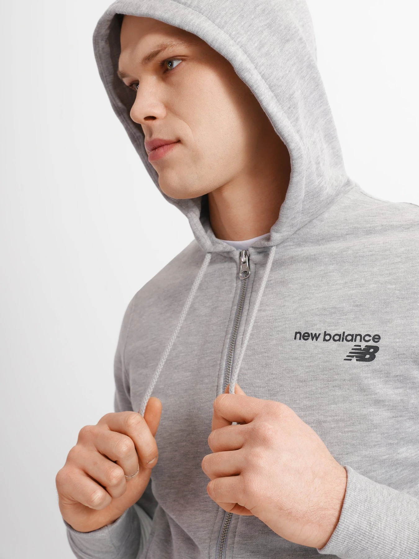 Худи и свитшоты New Balance Classic Core FZ модель MJ03907AG Худи и свитшоты New Balance Classic Core FZ модель MJ03907AG Фото
