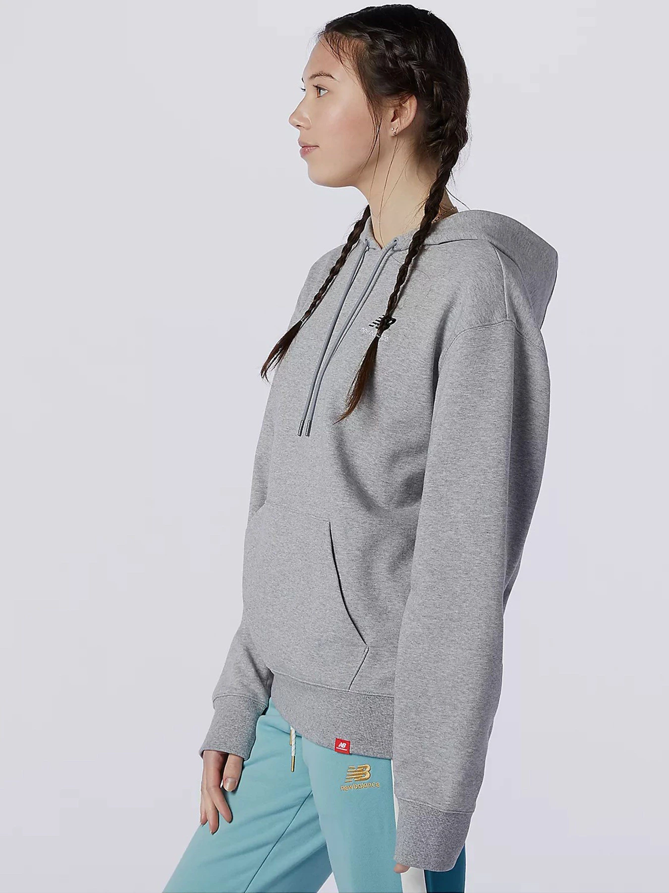 Худи и свитшоты New Balance Essentials Embroidered модель MT11550AG Худи и свитшоты New Balance Essentials Embroidered модель MT11550AG Фото