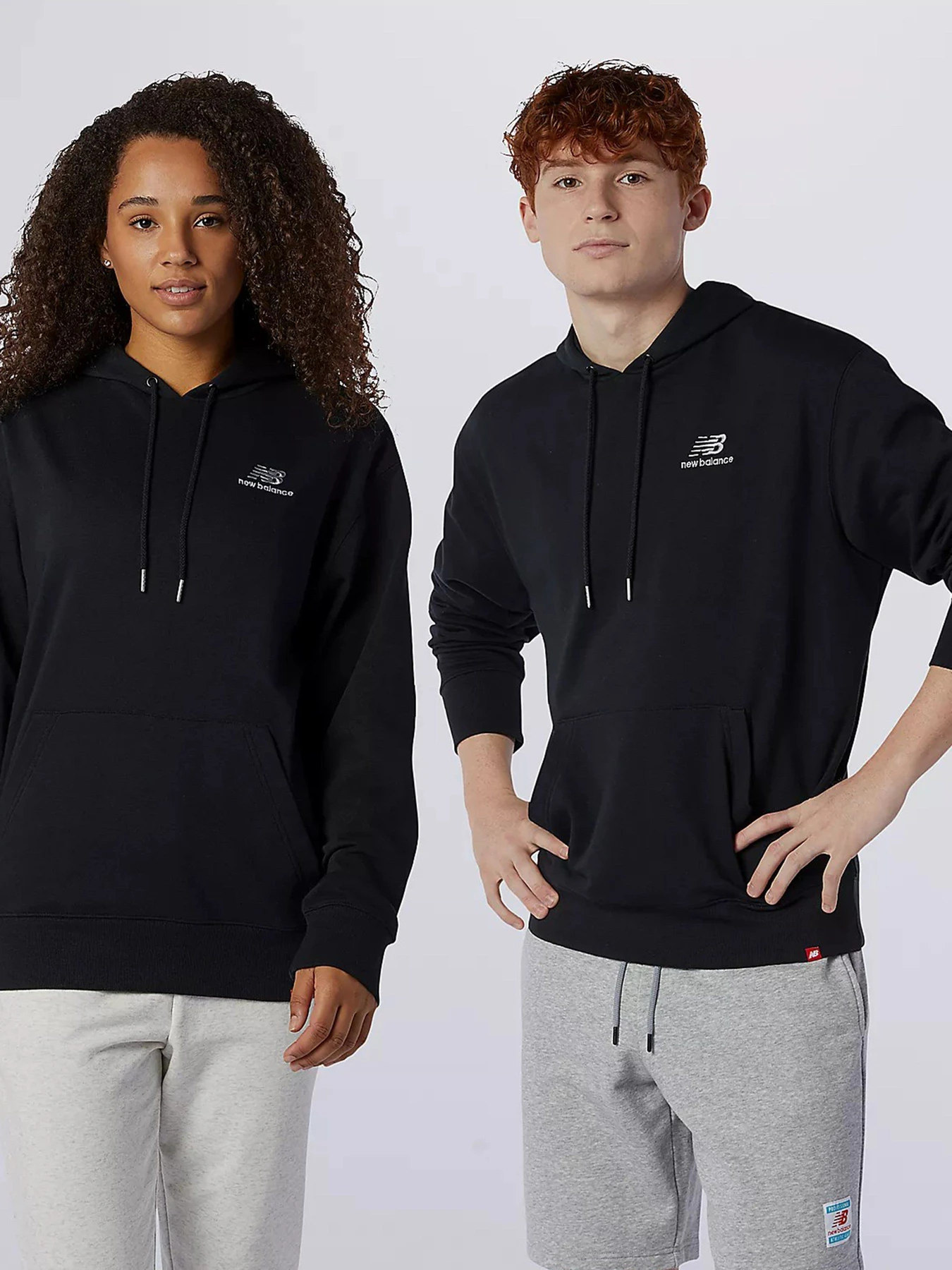 Худи и свитшоты New Balance Essentials Embroidered модель MT11550BK Худи и свитшоты New Balance Essentials Embroidered модель MT11550BK Фото