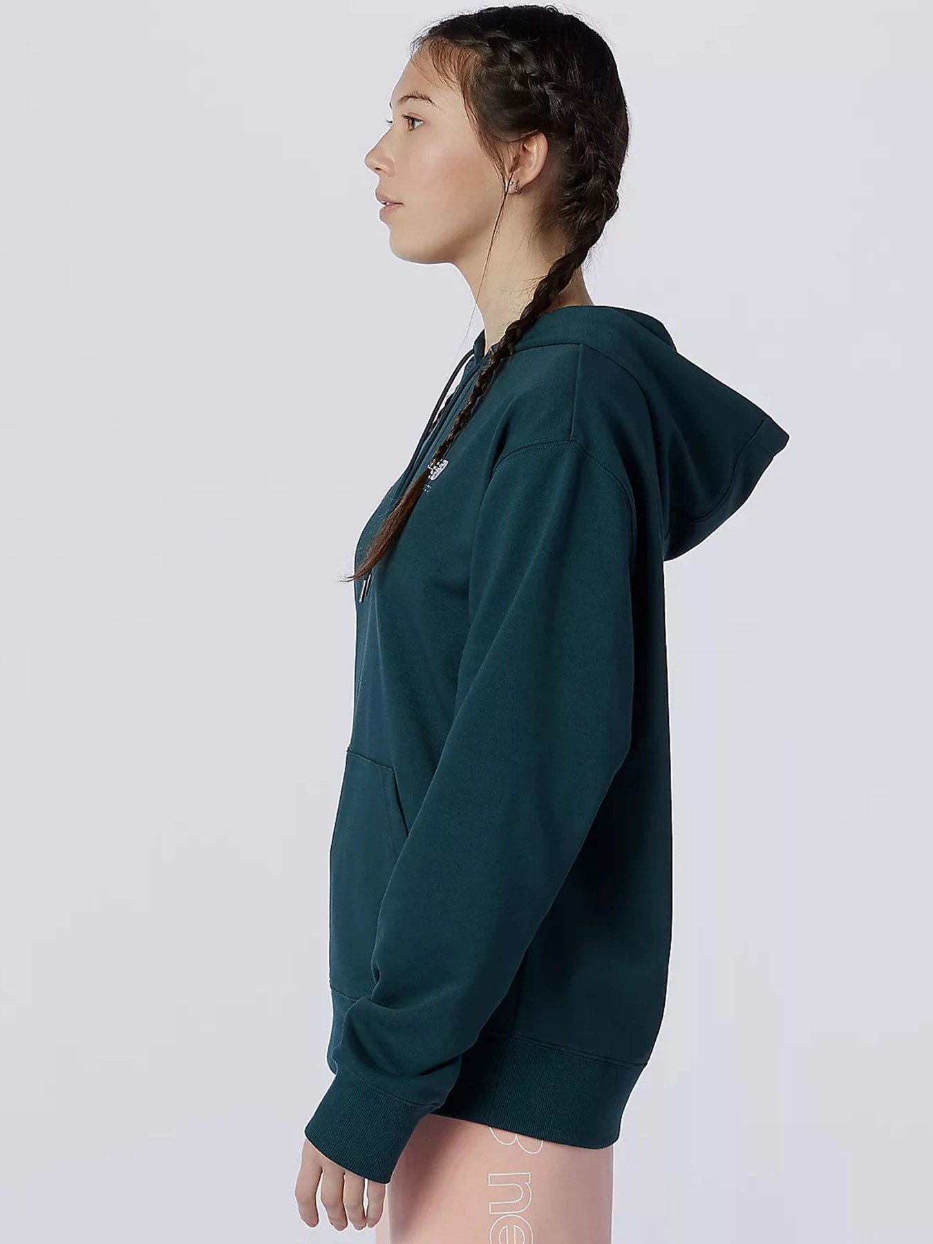 Худи и свитшоты New Balance Essentials Embroidered модель MT11550TKK Худи и свитшоты New Balance Essentials Embroidered модель MT11550TKK Фото