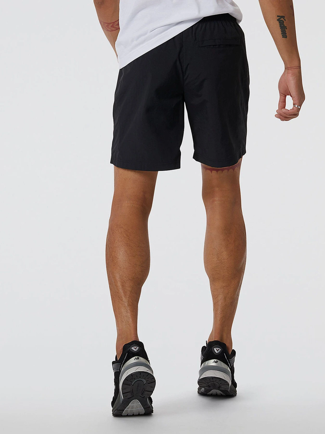 Шорты New Balance Athletics Wind модель MS21500BK Фото