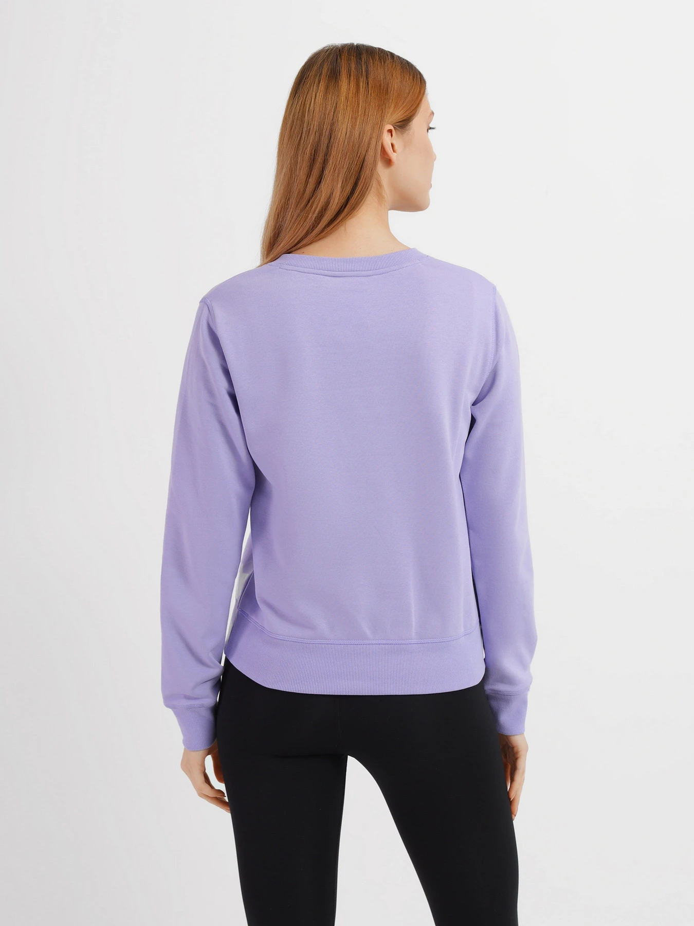 Худи и свитшоты New Balance Essentials Crew модель WT03551VVO Худи и свитшоты New Balance Essentials Crew модель WT03551VVO Фото