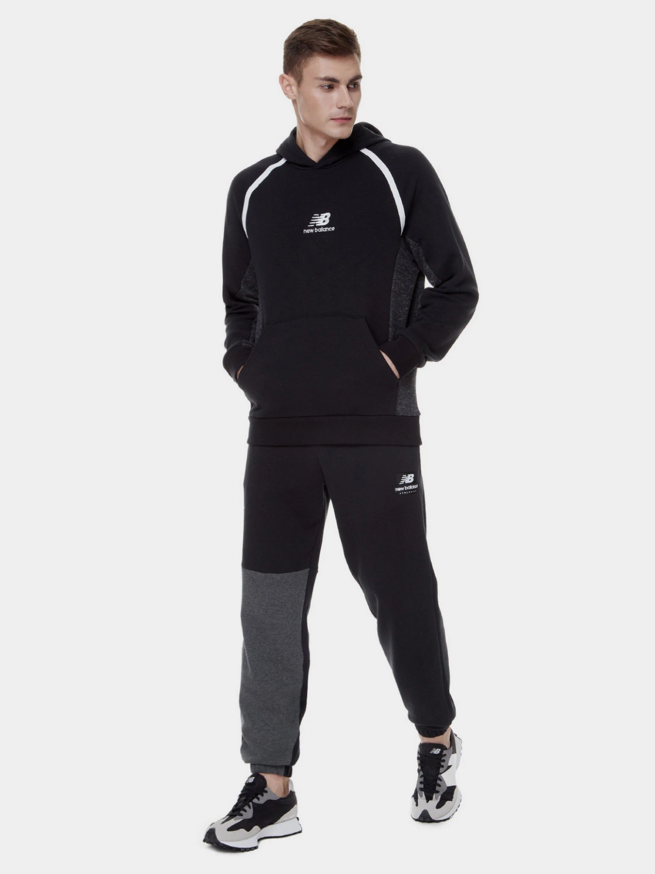 Брюки New Balance Athletics Renew Askew модель MP21550BK Брюки New Balance Athletics Renew Askew модель MP21550BK Фото