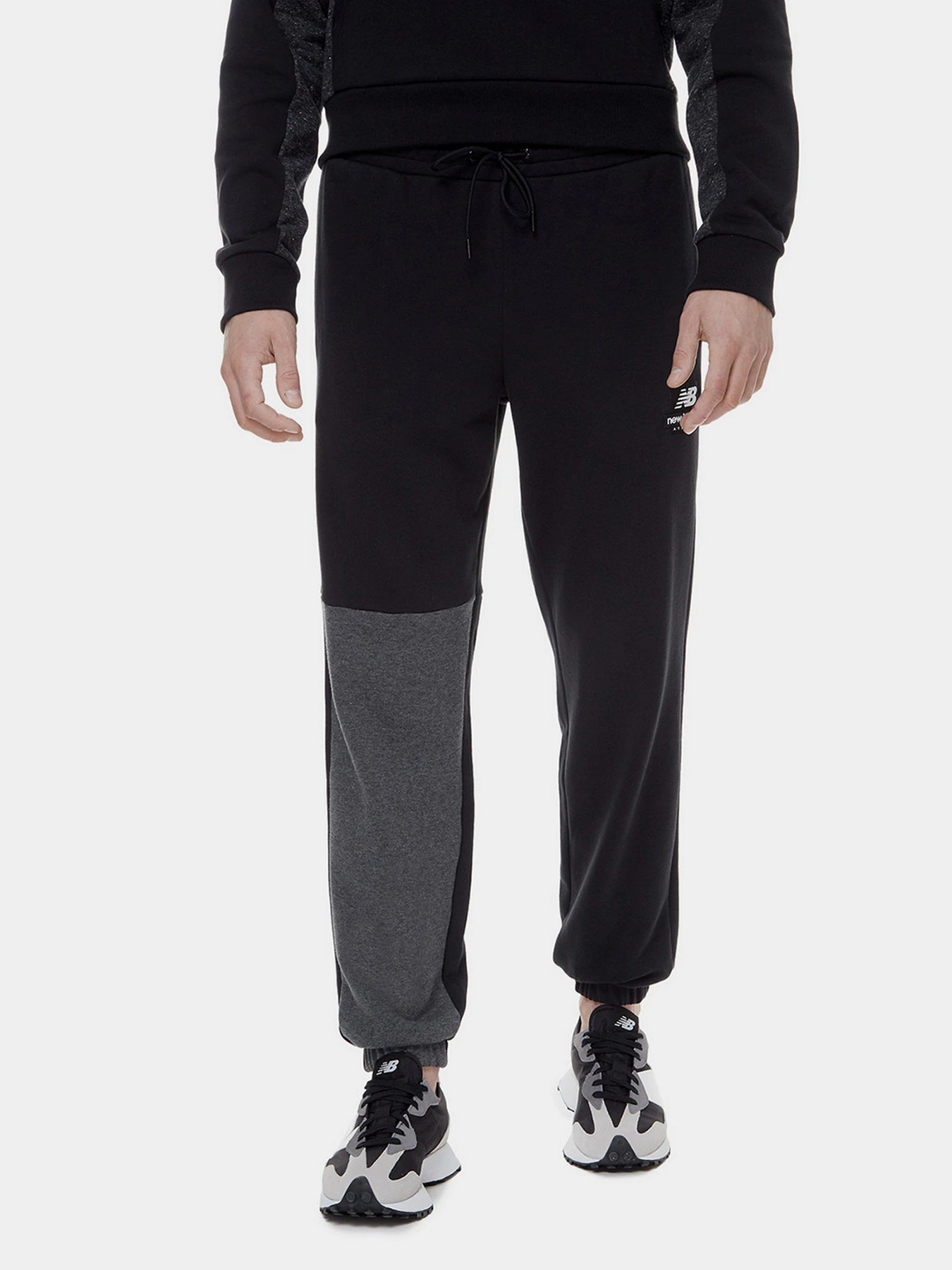 Брюки New Balance Athletics Renew Askew модель MP21550BK Брюки New Balance Athletics Renew Askew модель MP21550BK Фото