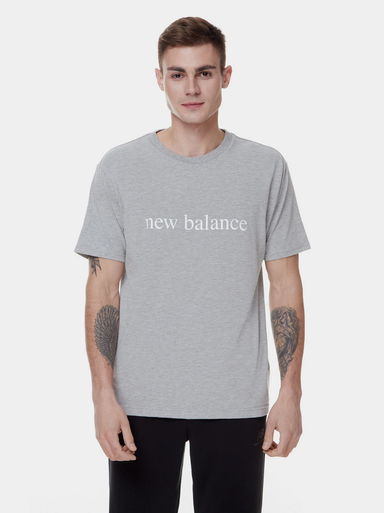 Футболки и поло New Balance Essentials модель MT21566AG Футболки и поло New Balance Essentials модель MT21566AG Фото