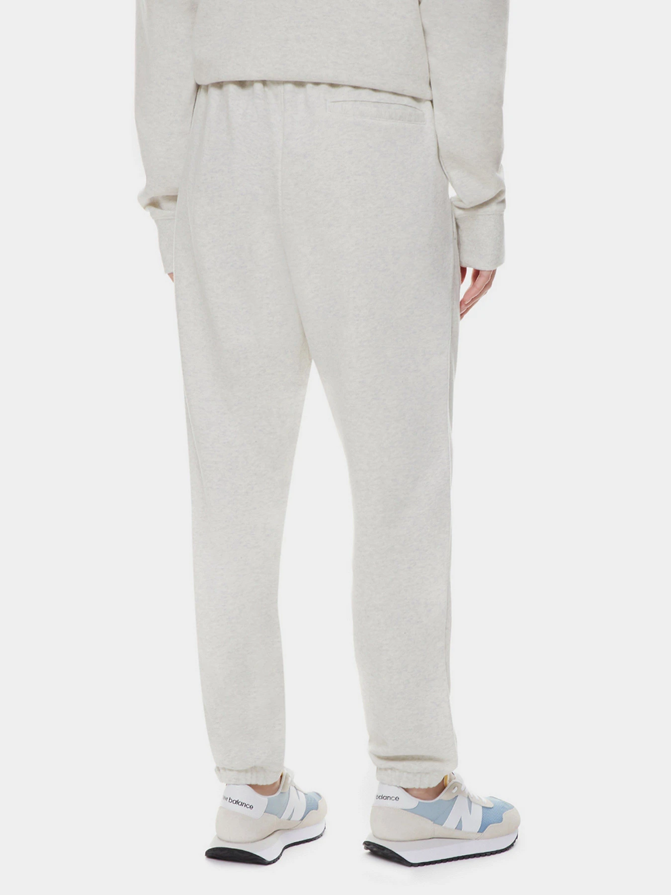 Брюки New Balance Essentials модель UP21500SAH Брюки New Balance Essentials модель UP21500SAH Фото