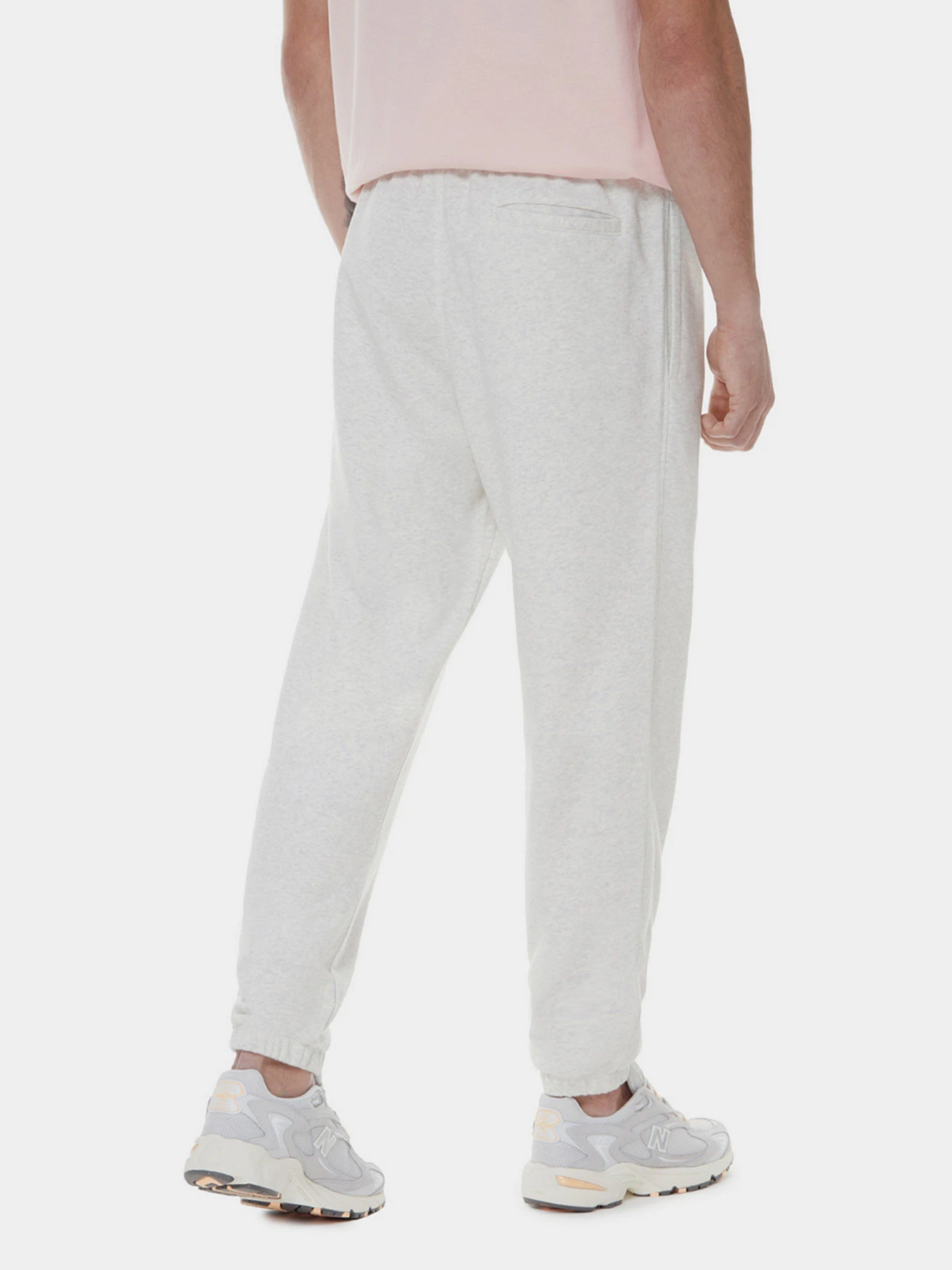 Брюки New Balance Essentials модель UP21500SAH Брюки New Balance Essentials модель UP21500SAH Фото