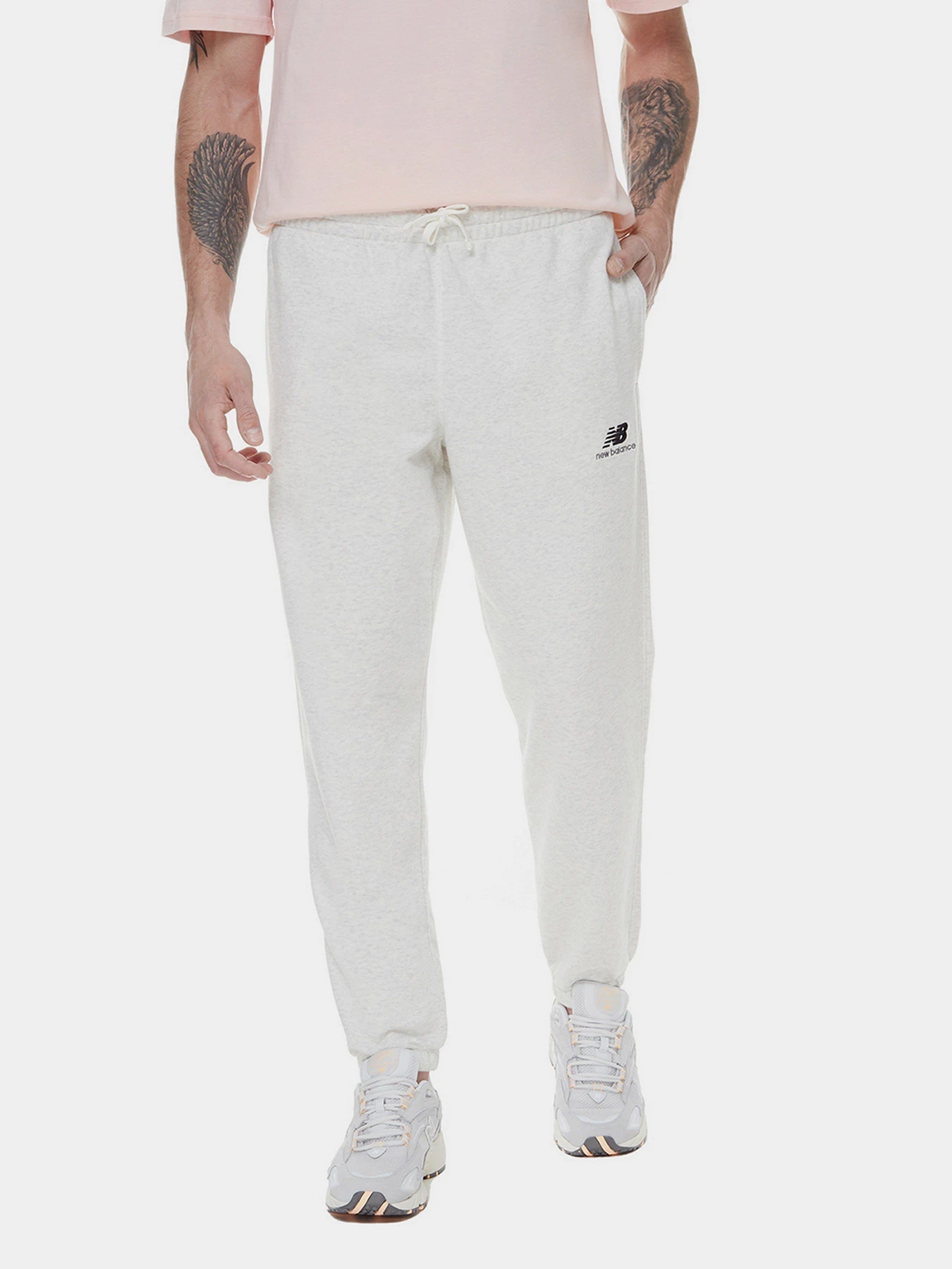 Брюки New Balance Essentials модель UP21500SAH Брюки New Balance Essentials модель UP21500SAH Фото