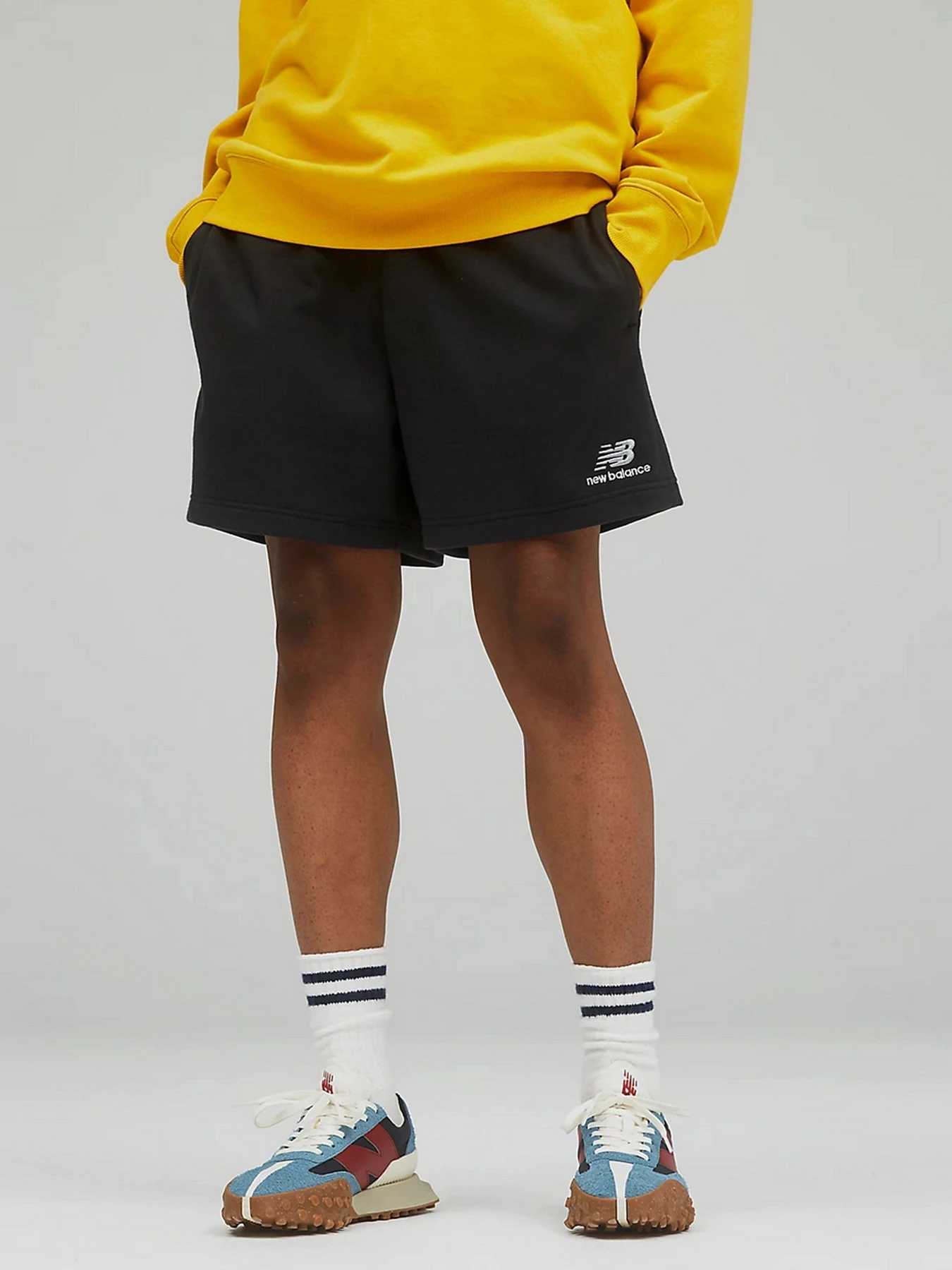 Шорты New Balance Essentials модель US21500BK Шорты New Balance Essentials модель US21500BK Фото