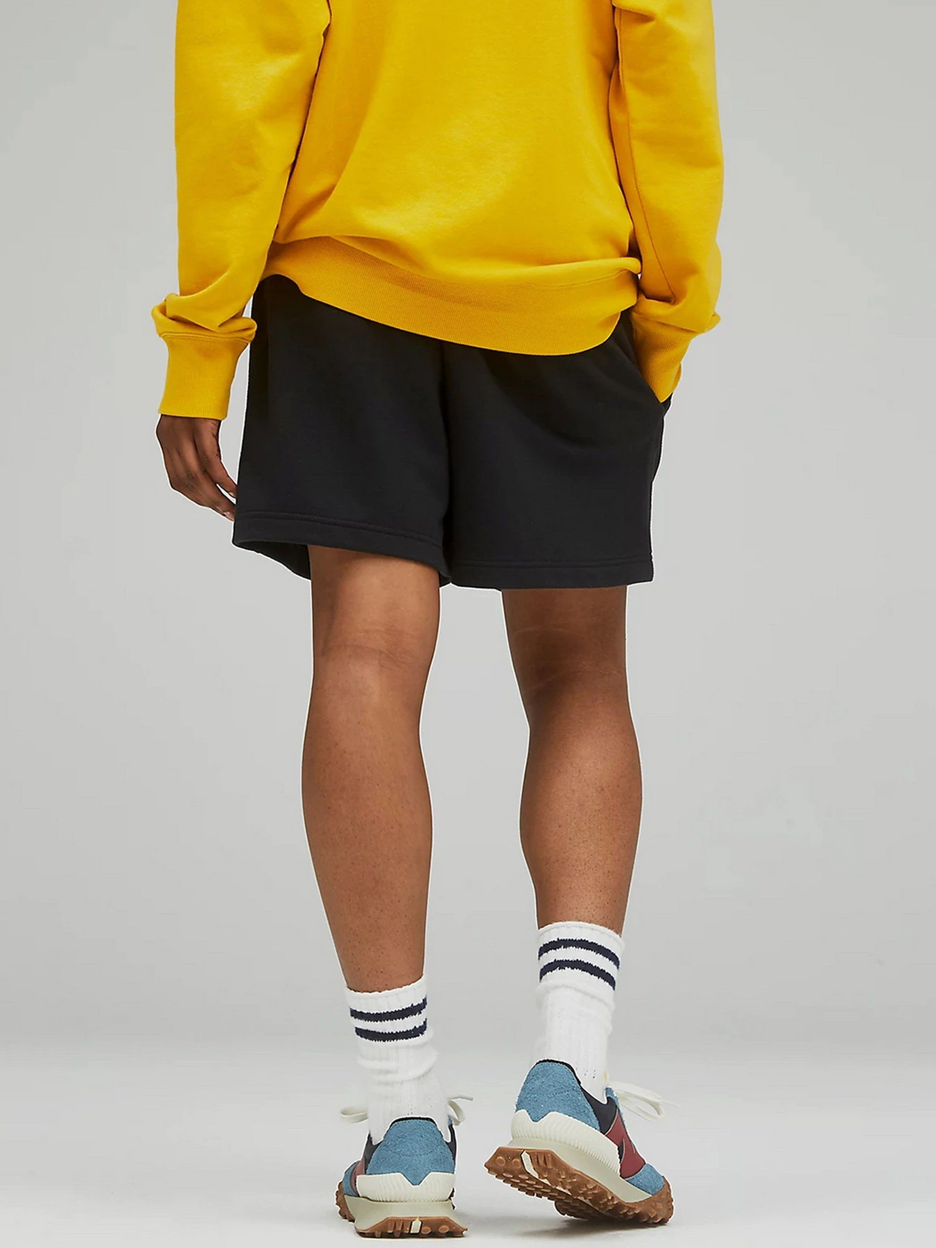 Шорты New Balance Essentials модель US21500BK Шорты New Balance Essentials модель US21500BK Фото