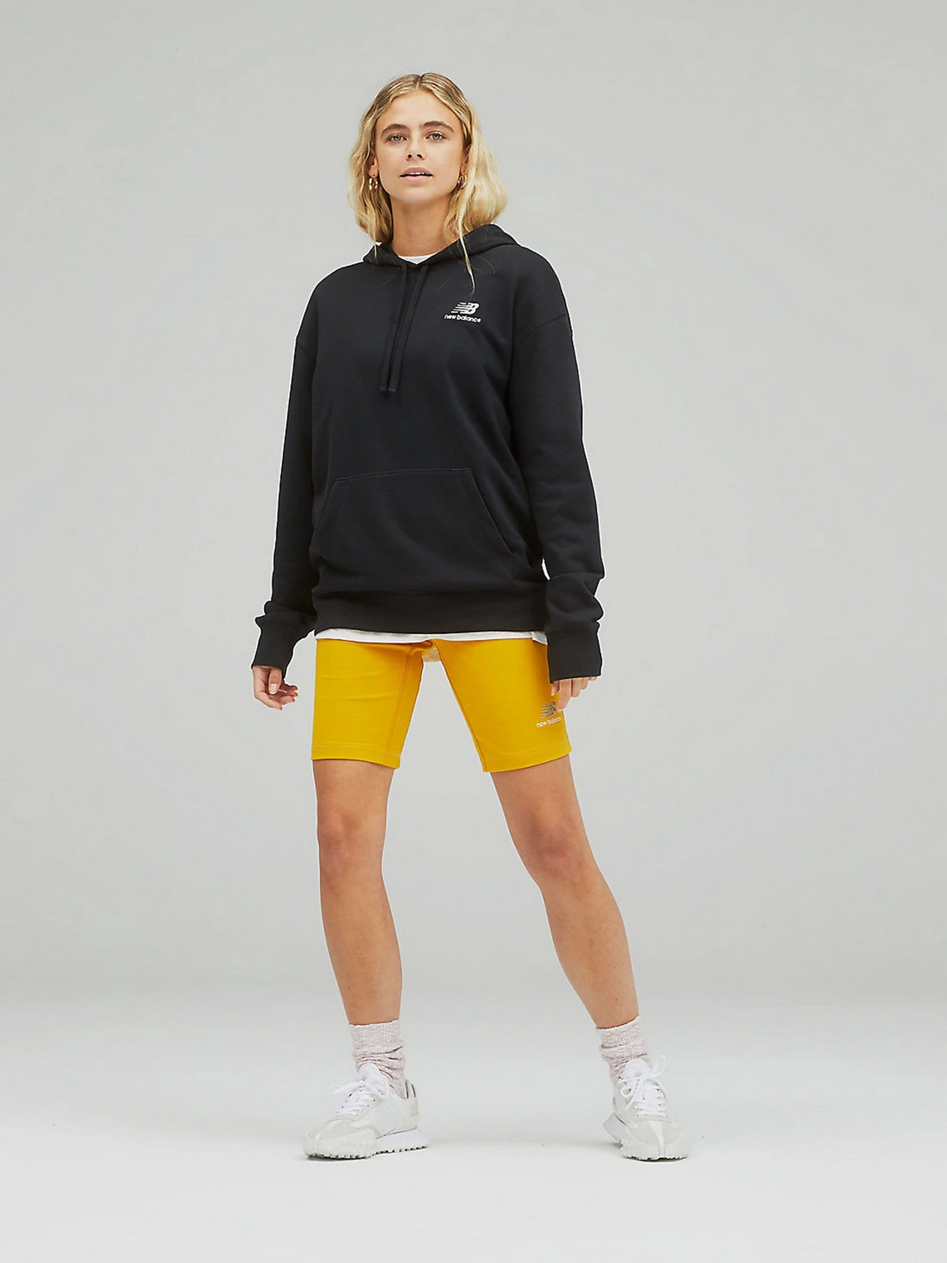 Худі та світшоти New Balance Uni-ssentials French Terry модель UT21500BK Фото