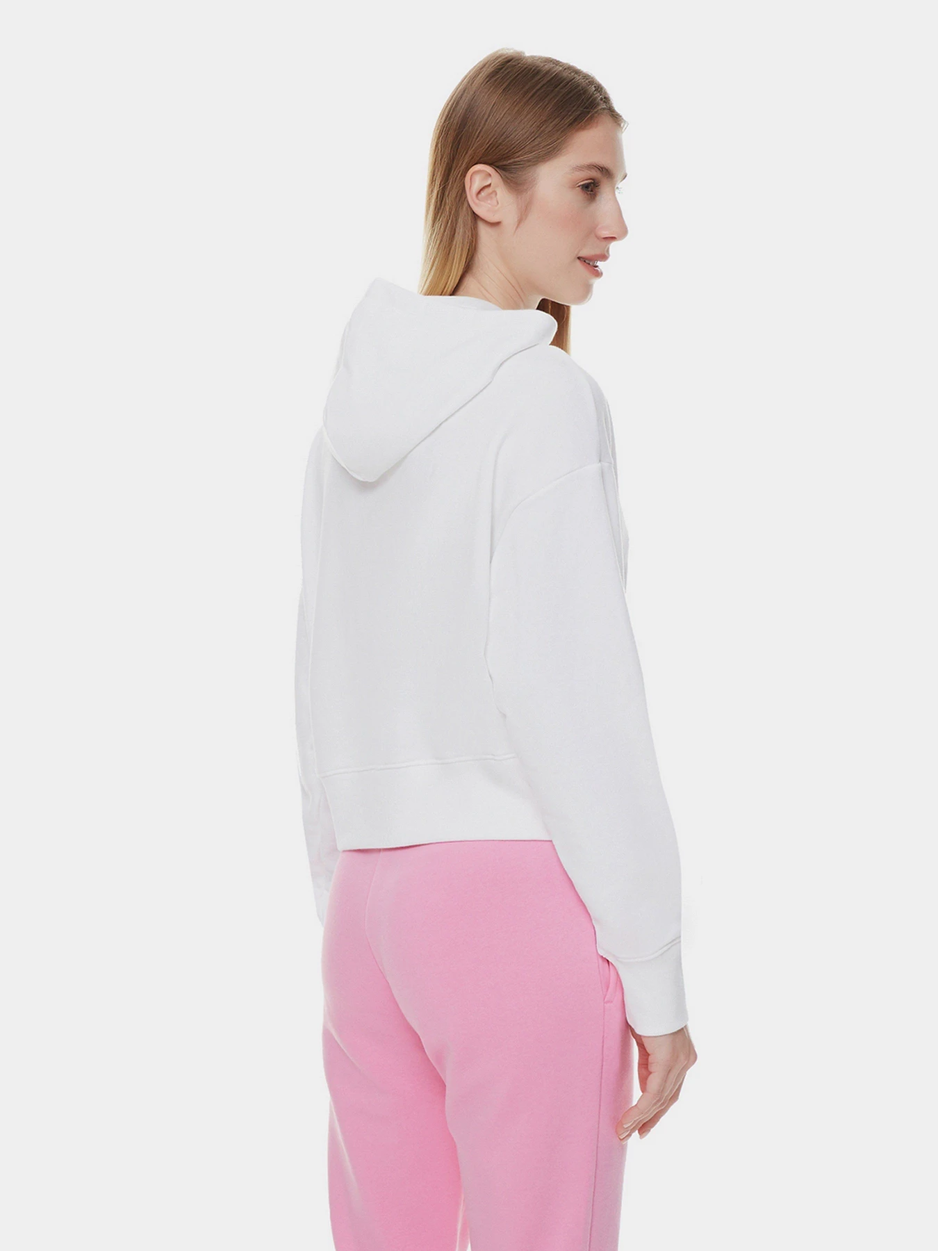 Худи и свитшоты New Balance Essentials Celebrate модель WT21509WT Худи и свитшоты New Balance Essentials Celebrate модель WT21509WT Фото