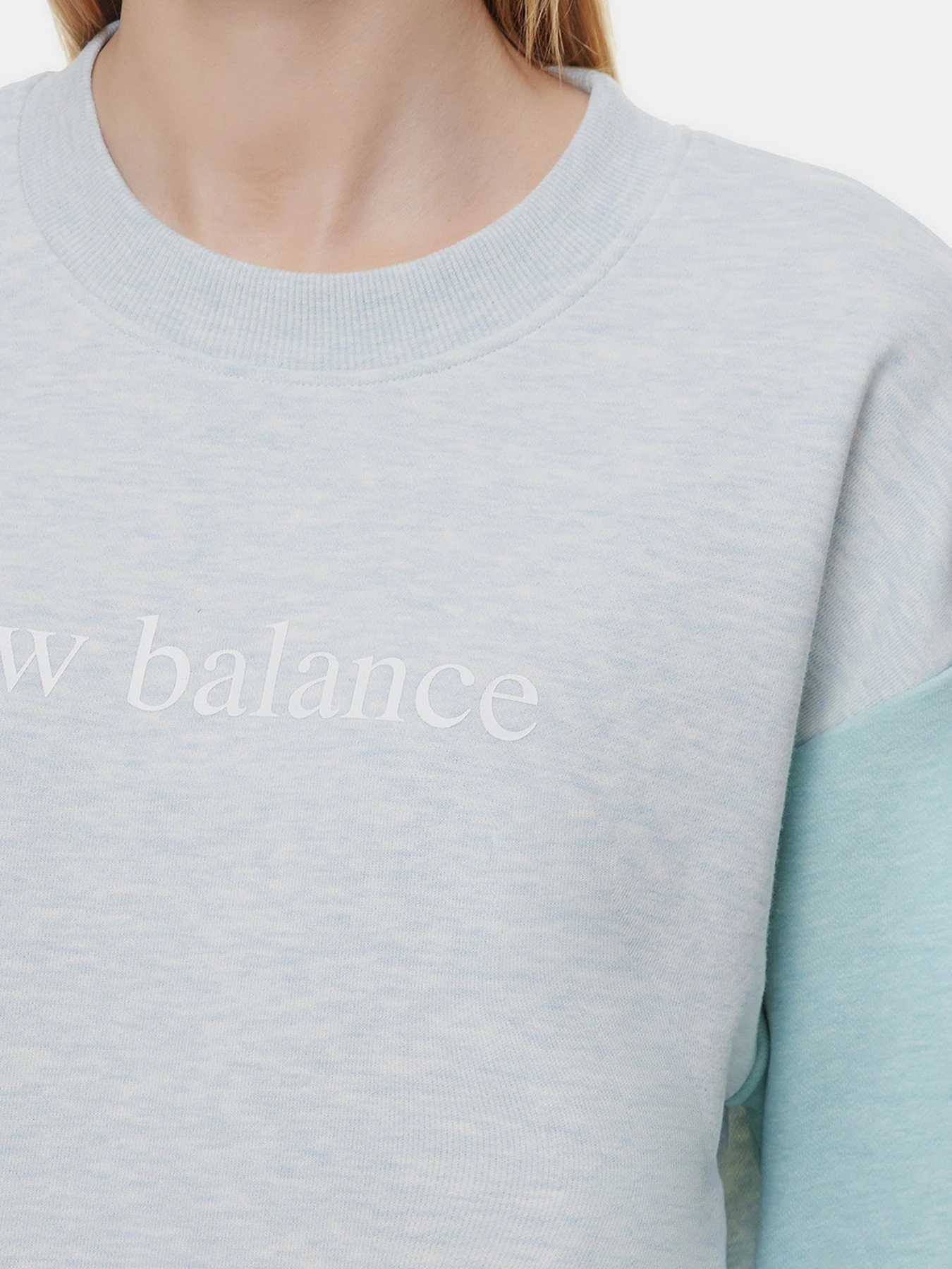Худі та світшоти New Balance Essentials Balanced модель WT21557LUH Фото