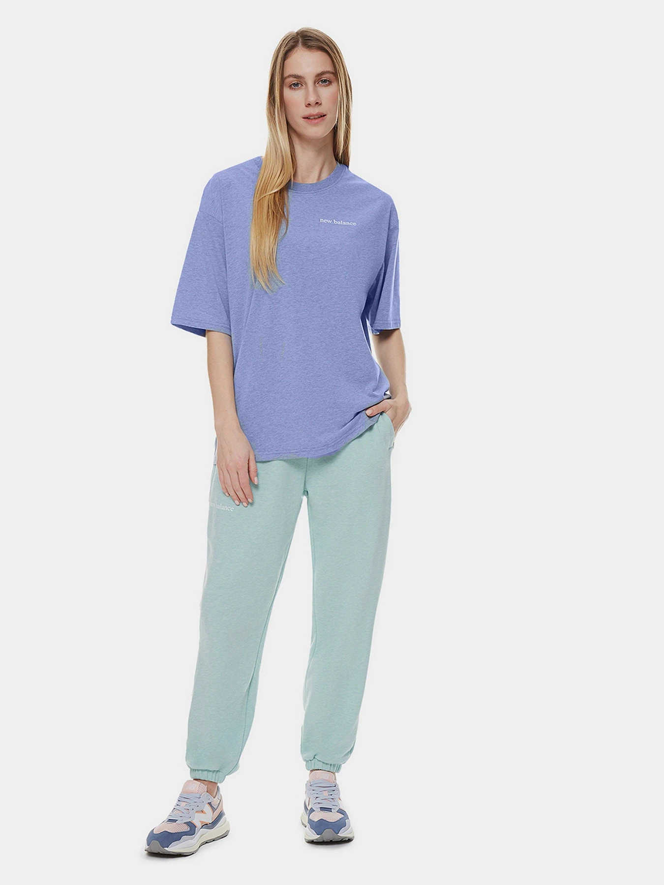 Футболки и поло New Balance Essentials Balanced модель WT21558NHR Футболки и поло New Balance Essentials Balanced модель WT21558NHR Фото