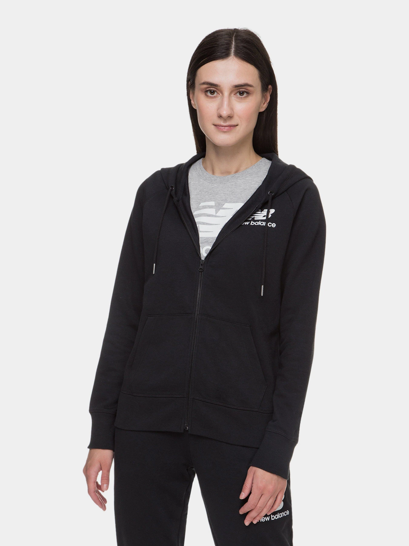 Худи и свитшоты New Balance NB Essentials FZ Hoodie модель WJ03530BK Худи и свитшоты New Balance NB Essentials FZ Hoodie модель WJ03530BK Фото