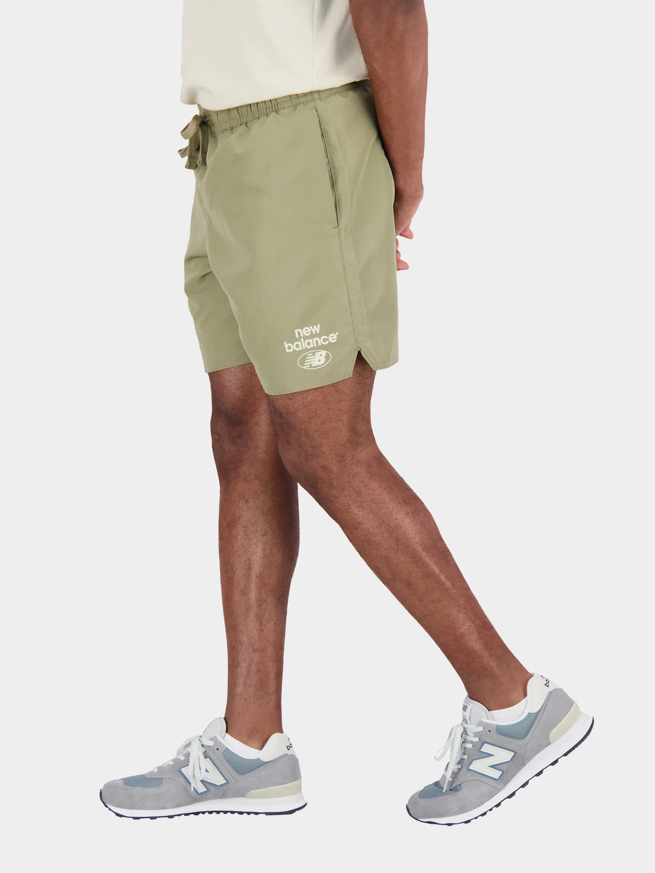 Шорты New Balance Essentials Reimagined модель MS31519CGN Шорты New Balance Essentials Reimagined модель MS31519CGN Фото
