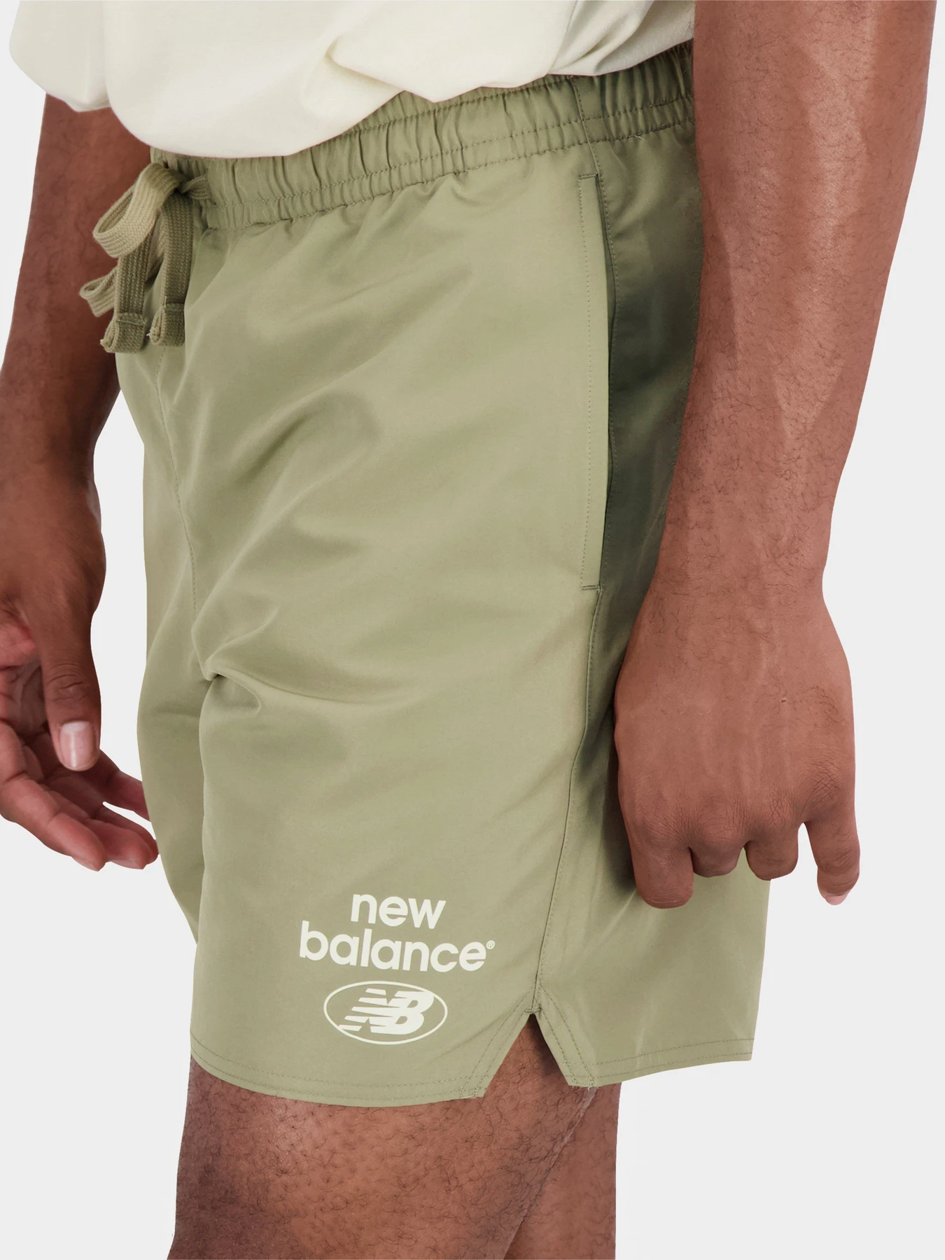 Шорты New Balance Essentials Reimagined модель MS31519CGN Шорты New Balance Essentials Reimagined модель MS31519CGN Фото