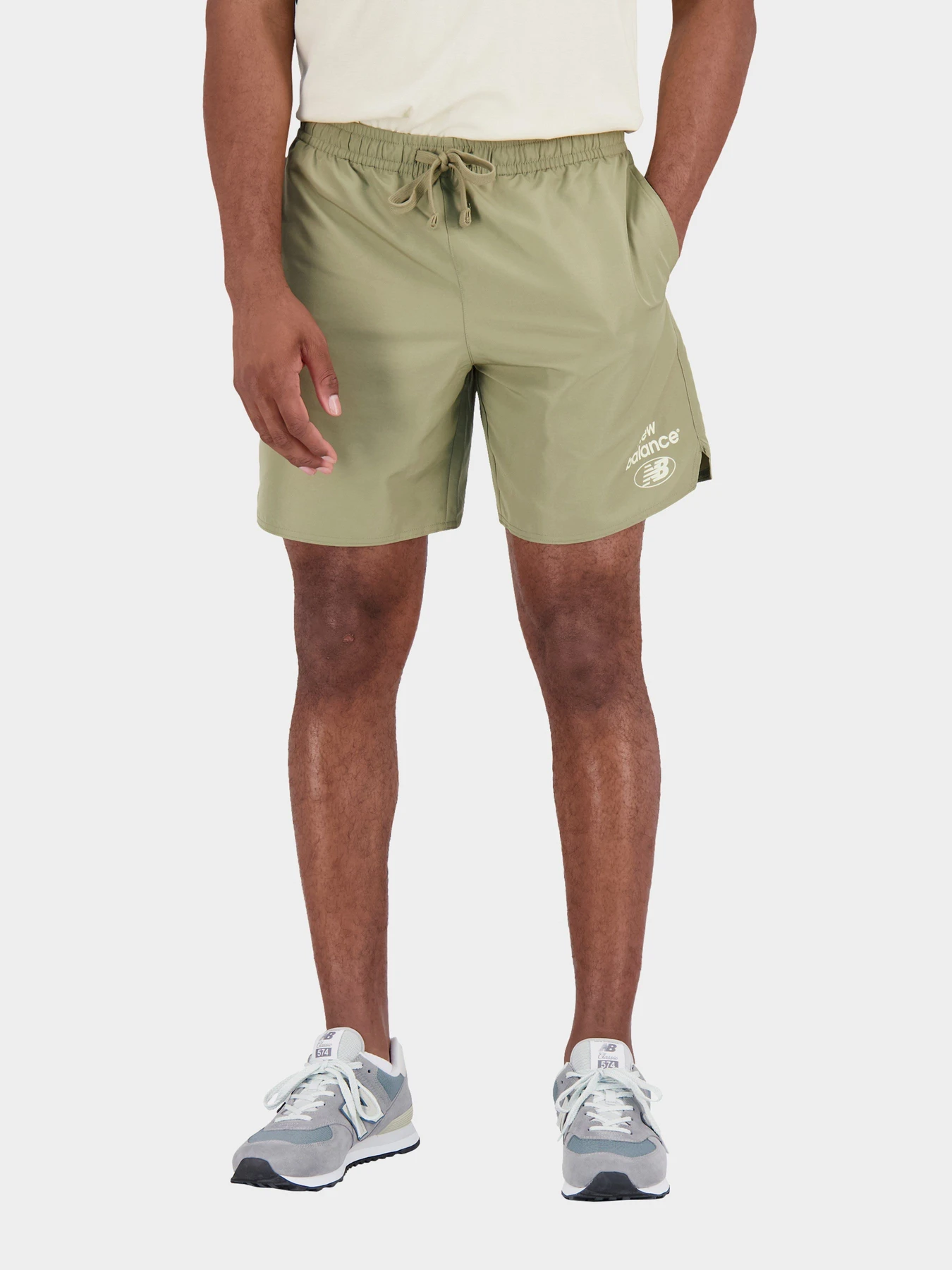 Шорты New Balance Essentials Reimagined модель MS31519CGN Шорты New Balance Essentials Reimagined модель MS31519CGN Фото