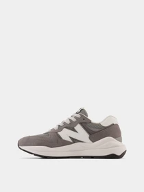 Кросівки New Balance 574 модель M5740VPB Фото