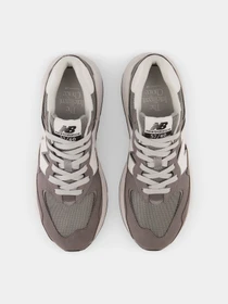 Кросівки New Balance 574 модель M5740VPB Фото