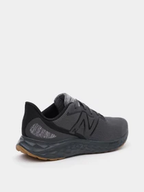 Кросівки New Balance Arishi v4 модель MARISRK4 Фото