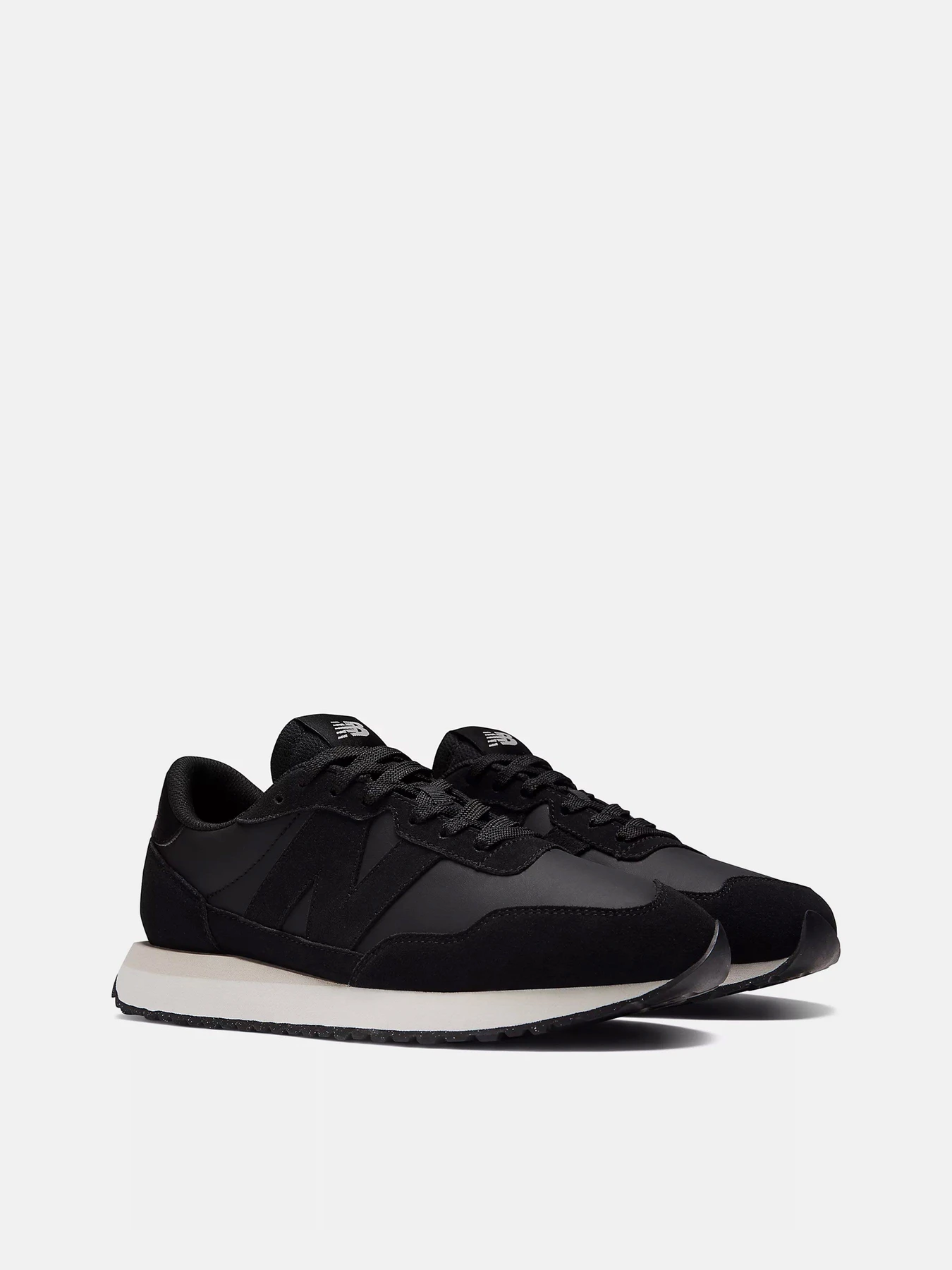 Кросівки New Balance 237 модель MS237SD Фото