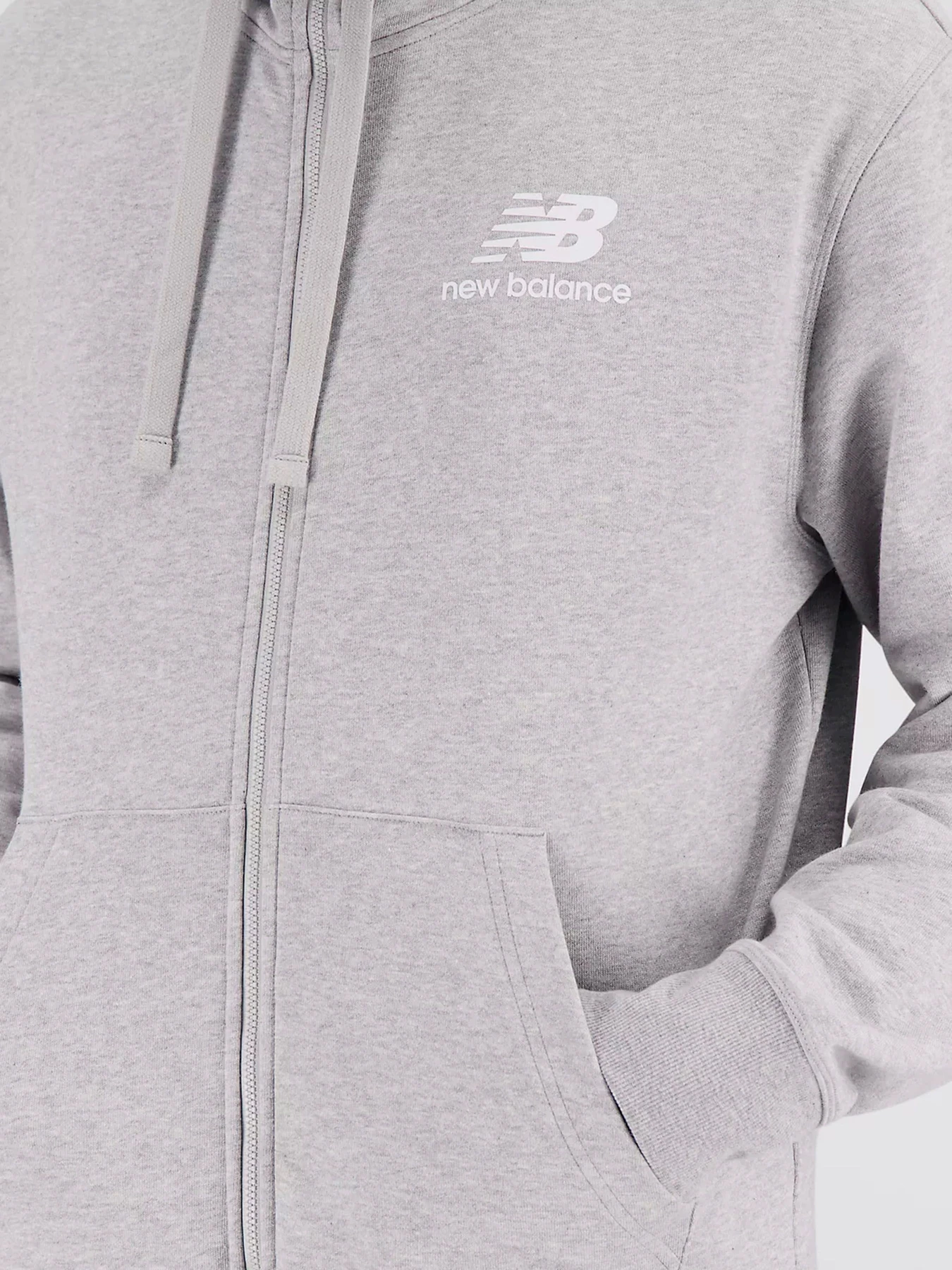 Худі та світшоти New Balance Essentials модель MJ31536AG Худі та світшоти New Balance Essentials модель MJ31536AG Фото