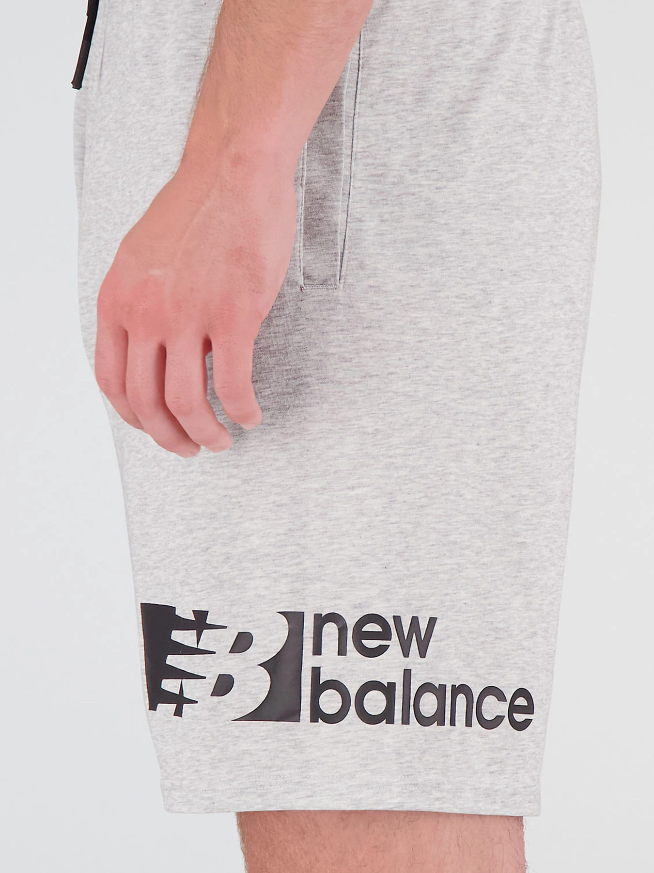 Шорты New Balance Heathertech модель MS21073AG Шорты New Balance Heathertech модель MS21073AG Фото