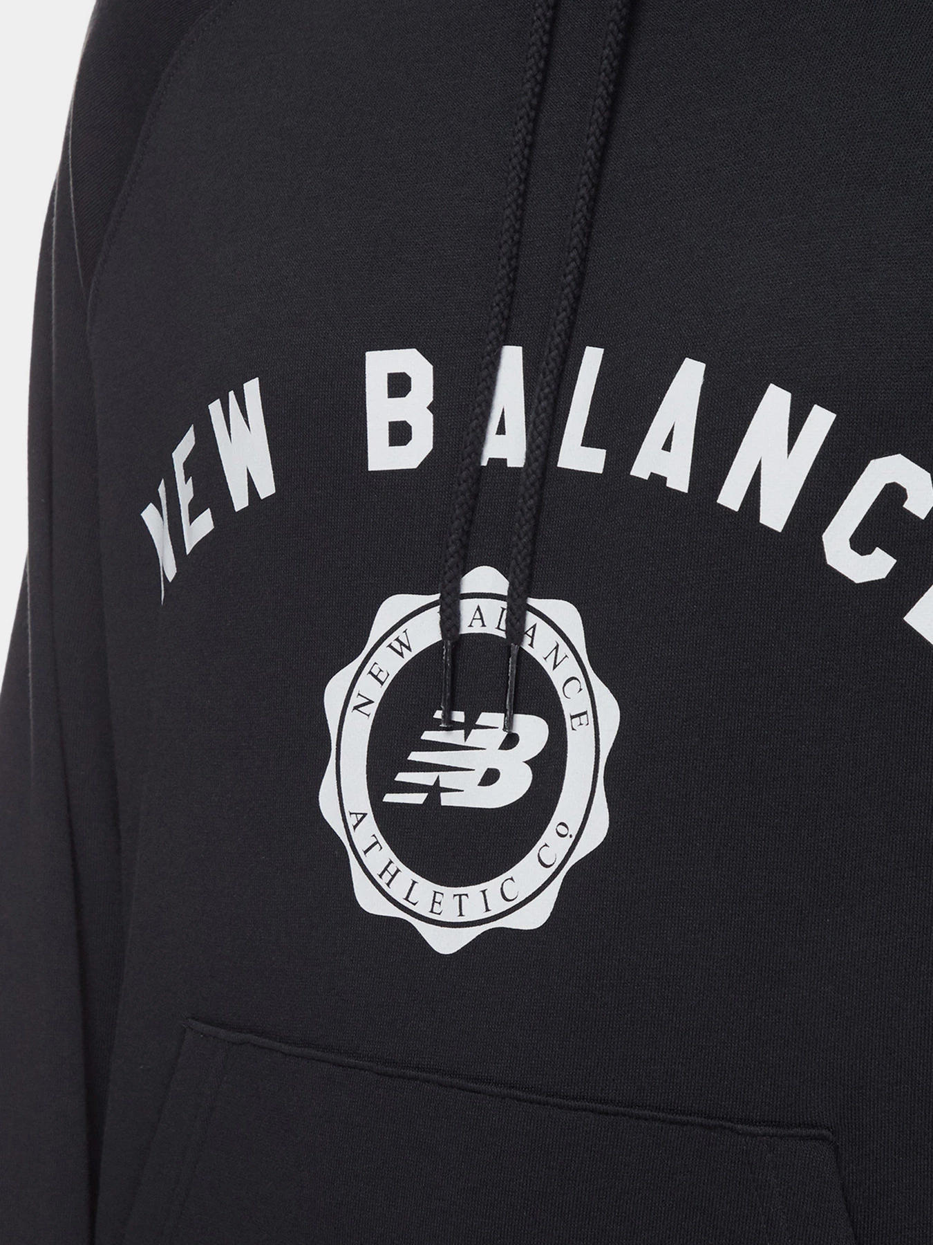 Худі та світшоти New Balance Sport Seasonal модель MT31901BK Худі та світшоти New Balance Sport Seasonal модель MT31901BK Фото