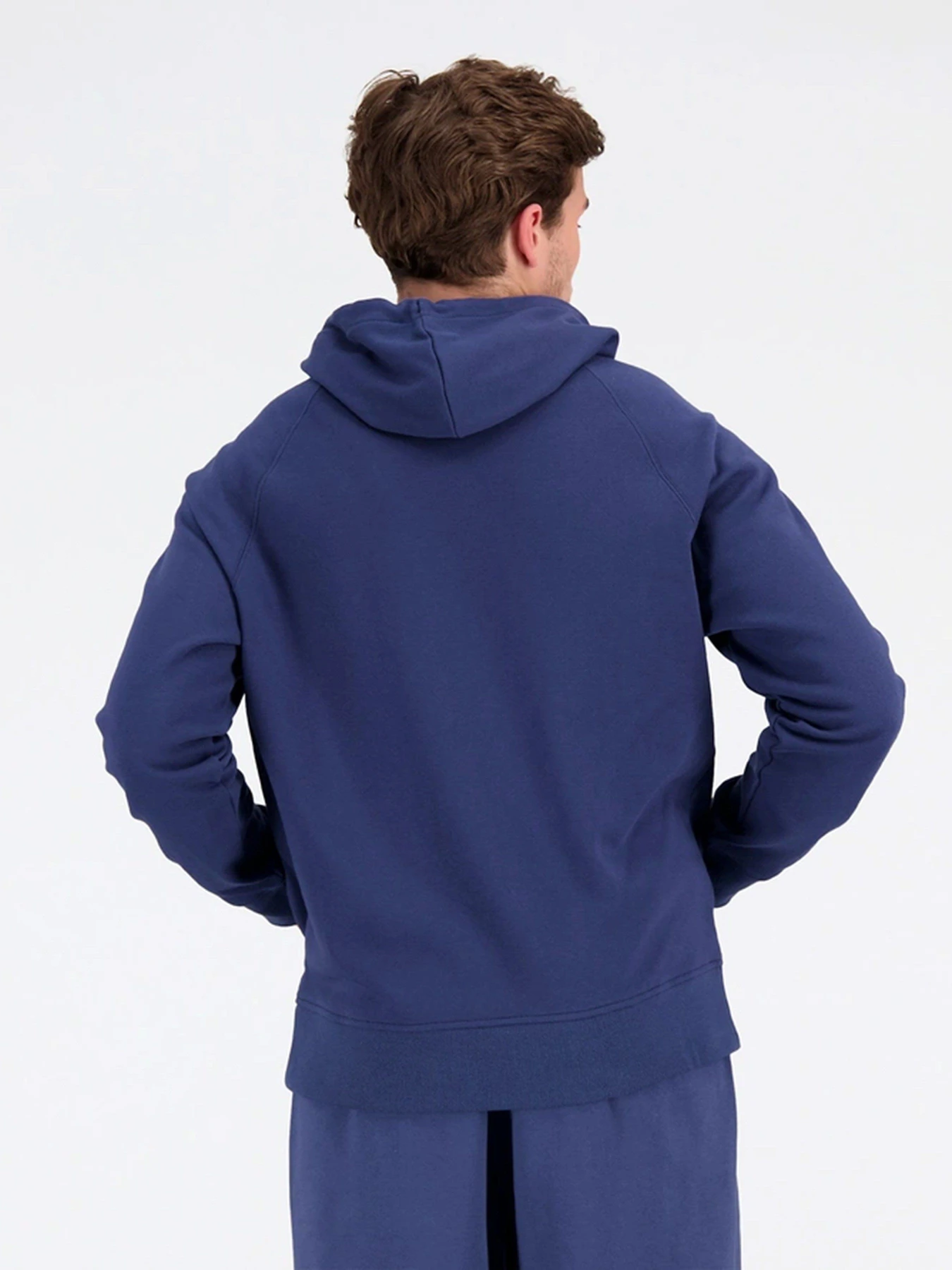 Худі та світшоти New Balance Sport Seasonal модель MT31901NNY Худі та світшоти New Balance Sport Seasonal модель MT31901NNY Фото
