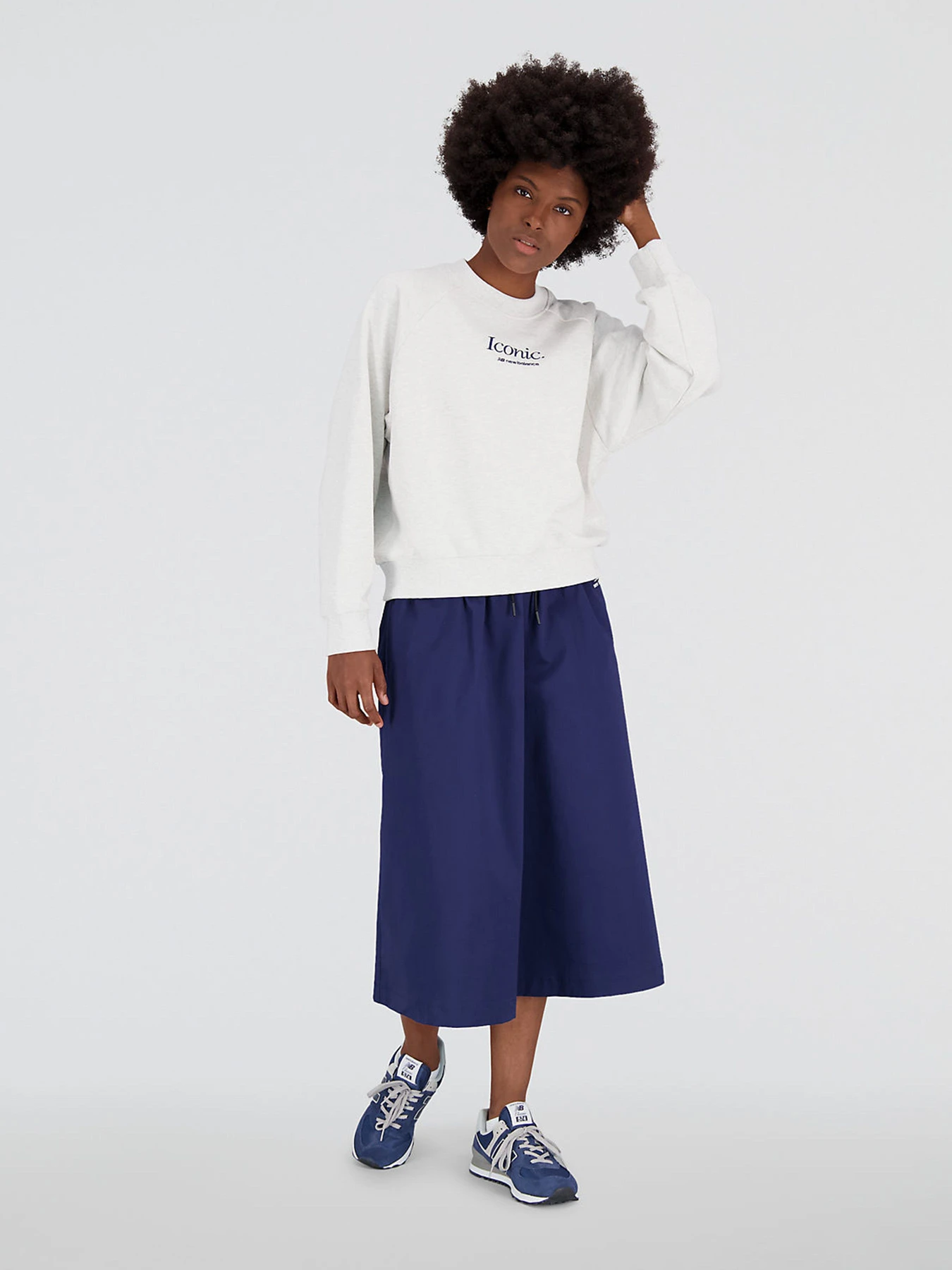 Худи и свитшоты New Balance Athletics Icono-Graphic модель WT31557SAH Фото