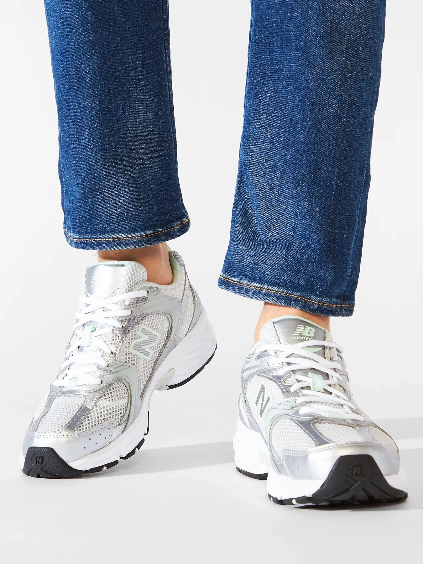 Кросівки New Balance 530 модель MR530ZEL Кросівки New Balance 530 модель MR530ZEL Фото