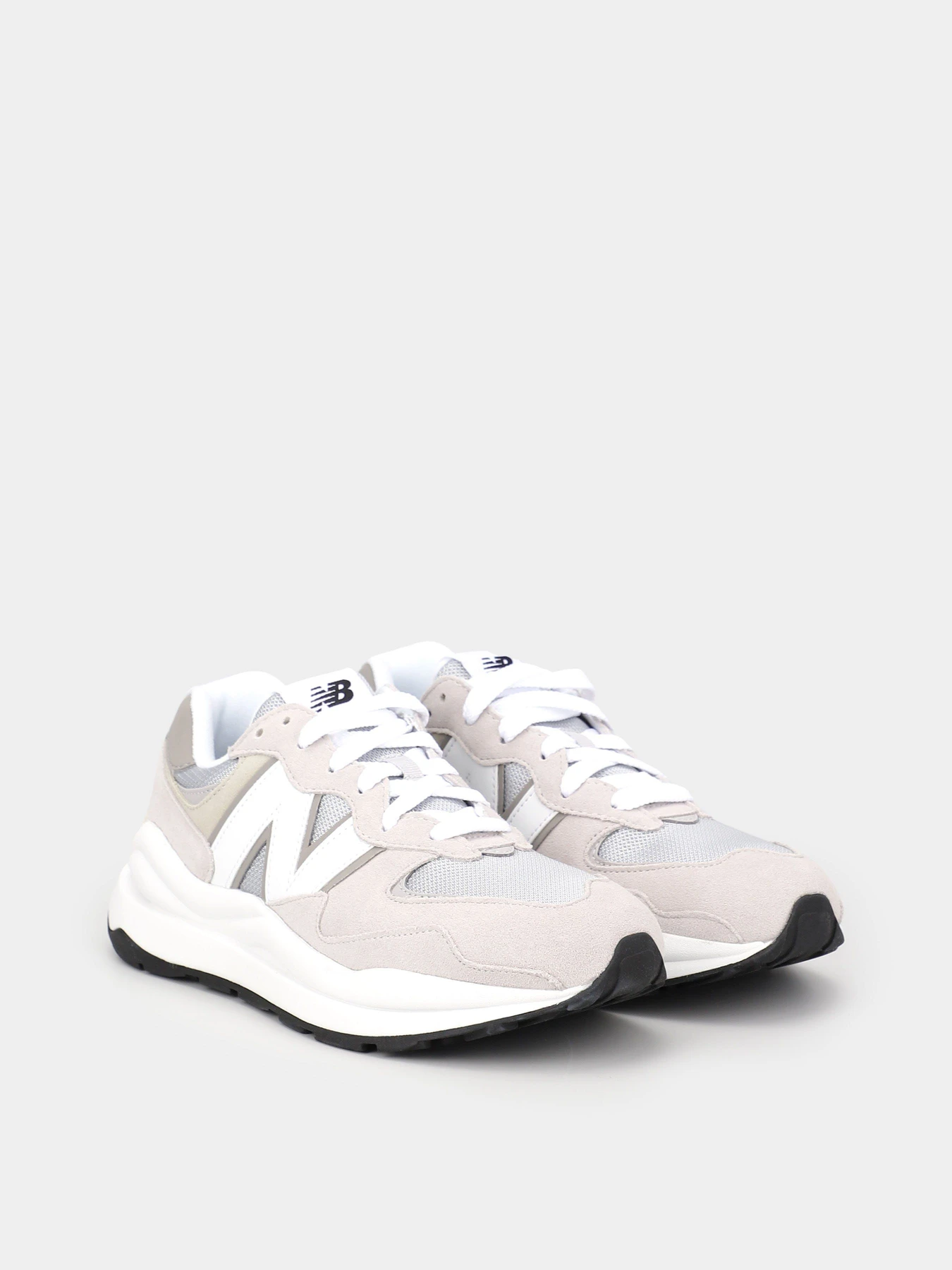 Кросівки New Balance 5740 V1 модель M5740CA Кросівки New Balance 5740 V1 модель M5740CA Фото