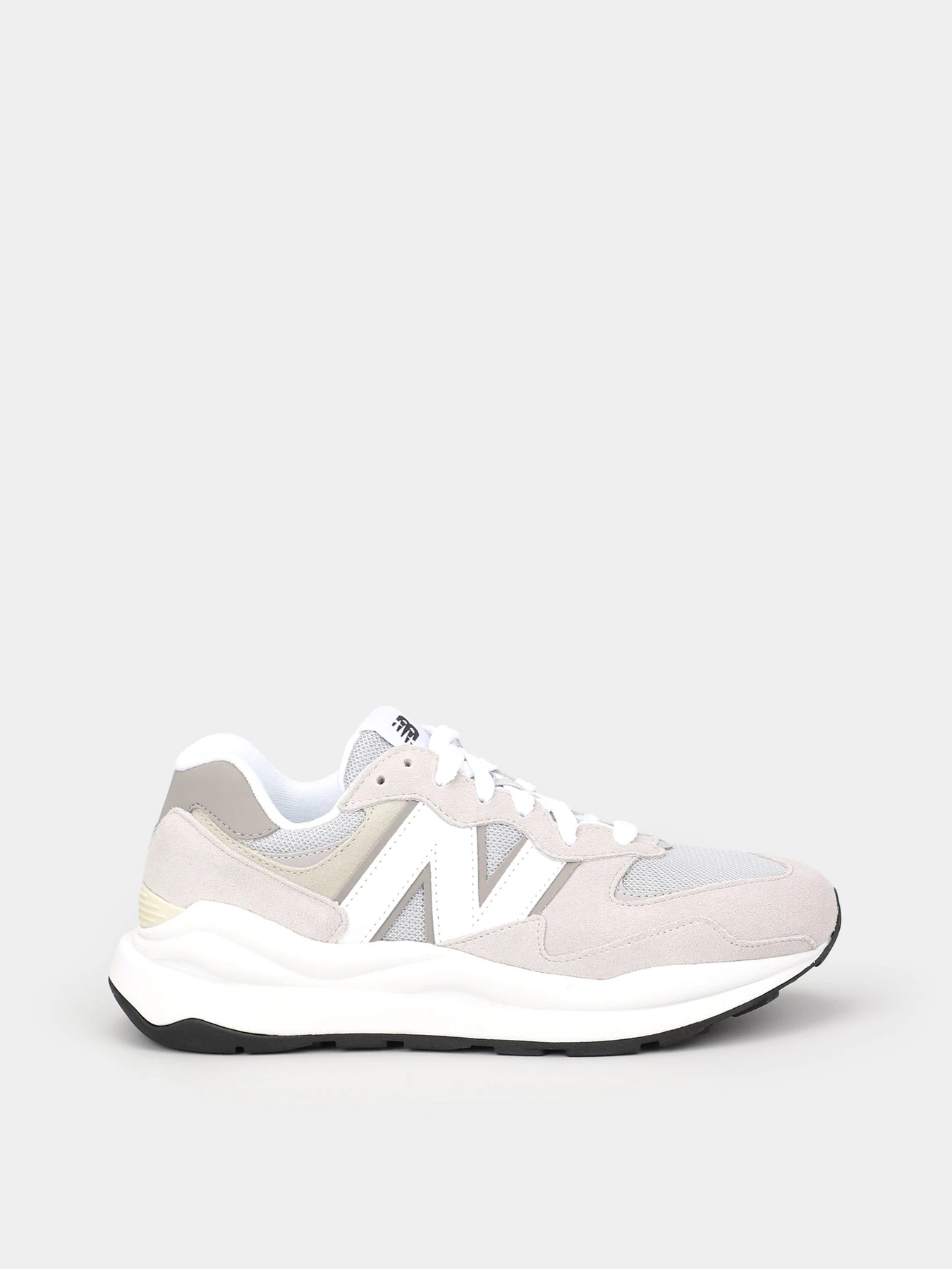 Кросівки New Balance 5740 V1 модель M5740CA Кросівки New Balance 5740 V1 модель M5740CA Фото