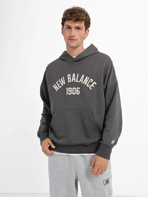 Худі та світшоти New Balance Essentials Varsity модель MT33553ACK Фото