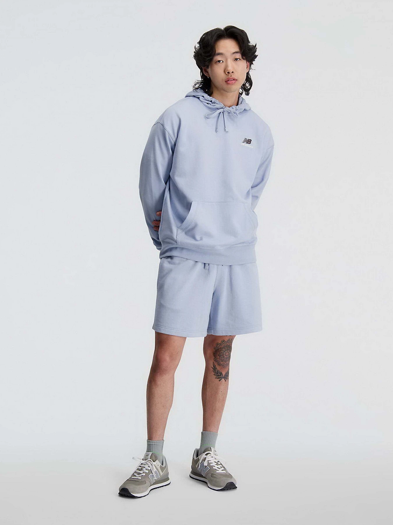 Худи и свитшоты New Balance Uni-ssentials модель UT21500LAY Худи и свитшоты New Balance Uni-ssentials модель UT21500LAY Фото