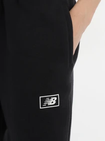 Брюки New Balance Essentials Brushed Back Fleece модель WP33500BK Фото