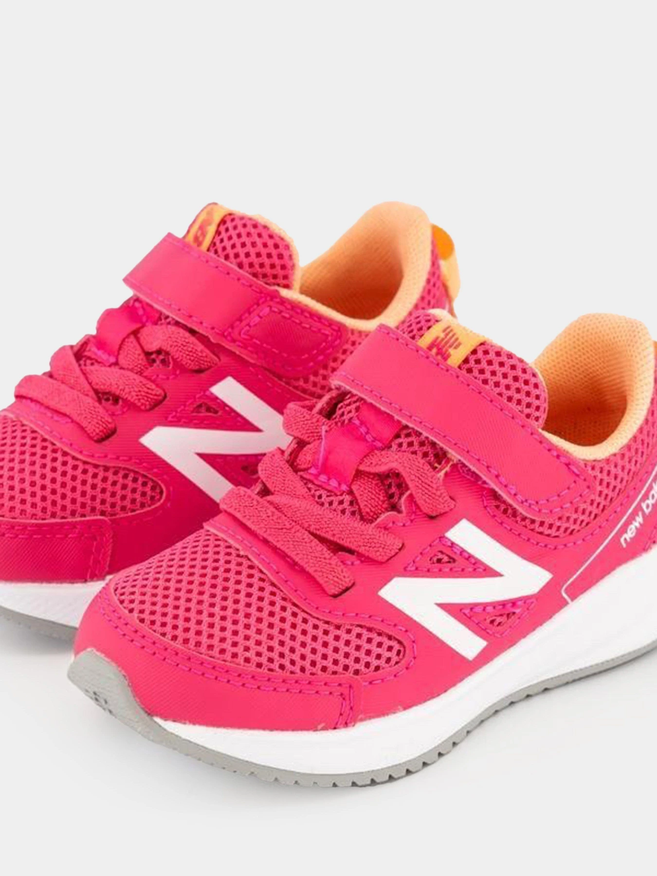 Кроссовки New Balance 570 модель IT570LP3 Кроссовки New Balance 570 модель IT570LP3 Фото