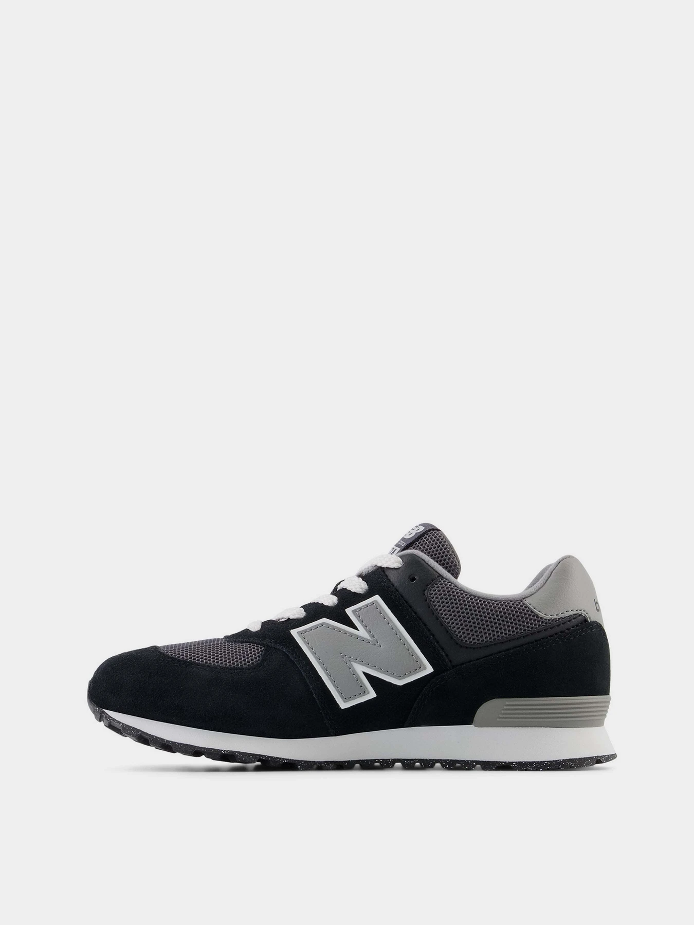 Кроссовки New Balance 574 модель GC574TWE Кроссовки New Balance 574 модель GC574TWE Фото