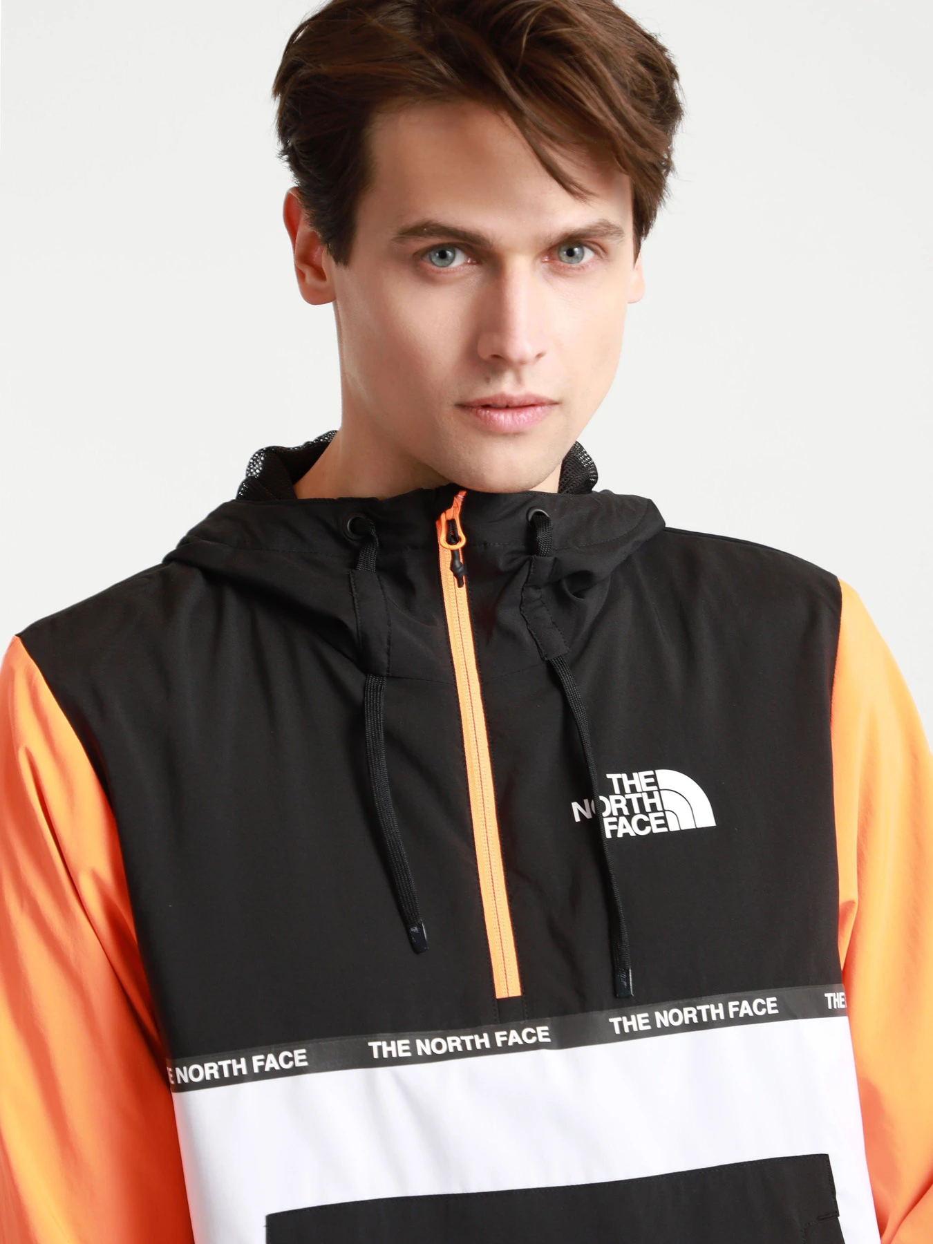Куртки та дублянки The North Face Mountain Athletics модель NF0A5575ZBU1 Куртки та дублянки The North Face Mountain Athletics модель NF0A5575ZBU1 Фото