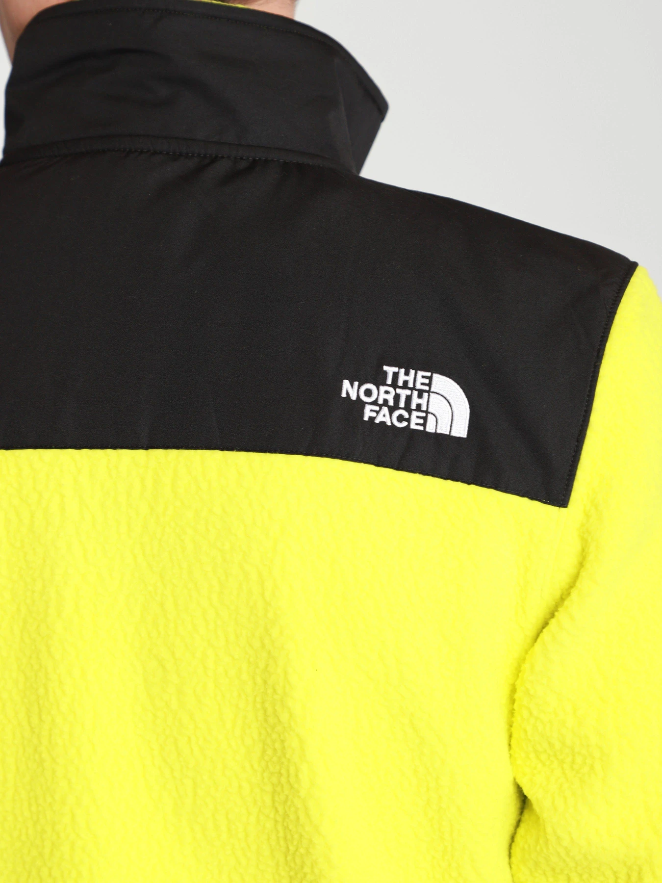 Худі та світшоти The North Face Black Box Denali модель NF0A557AJE31 Худі та світшоти The North Face Black Box Denali модель NF0A557AJE31 Фото
