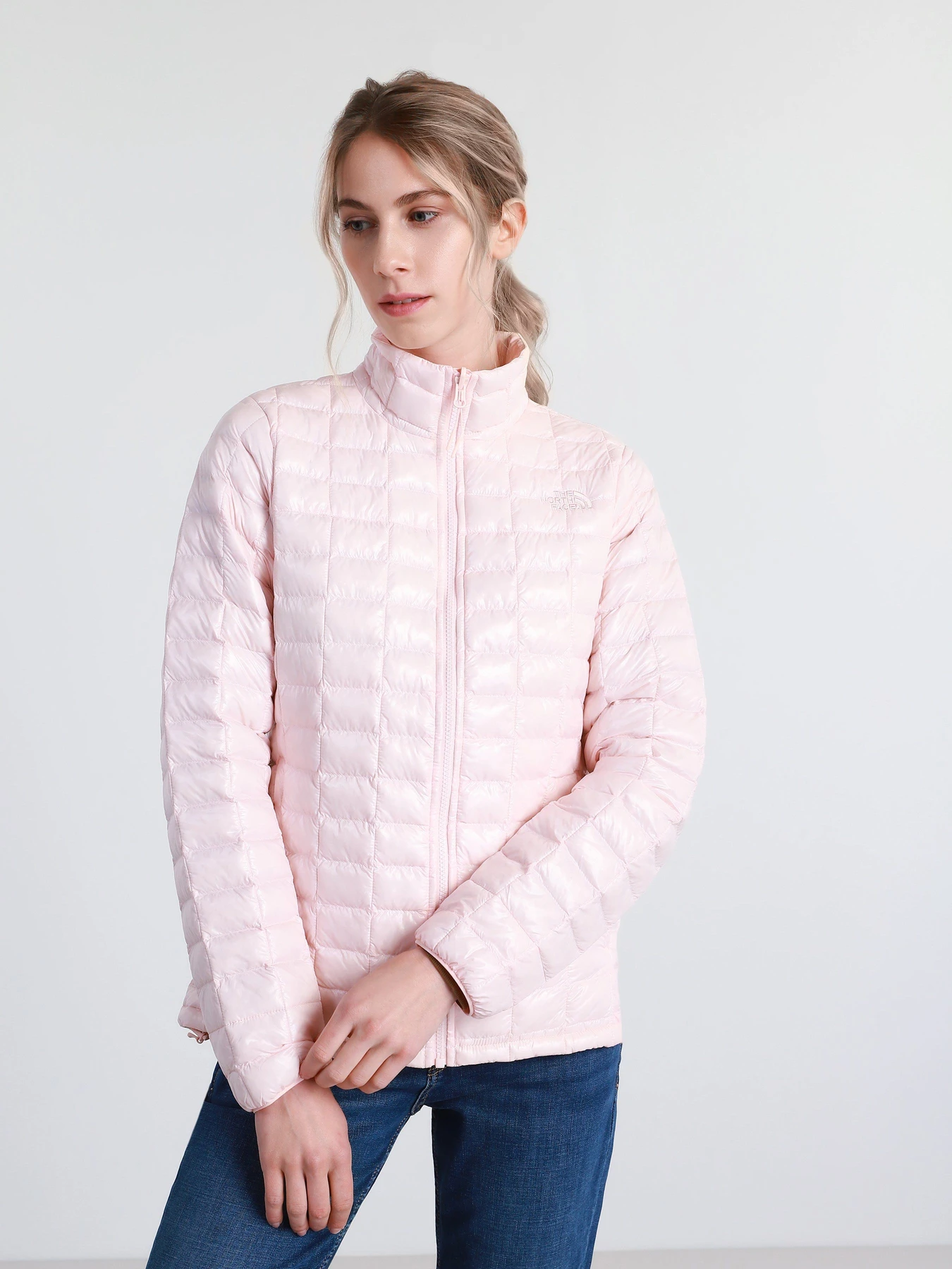 Куртки и дубленки The North Face ThermoBall™ Eco модель NF0A55AWWC61 Куртки и дубленки The North Face ThermoBall™ Eco модель NF0A55AWWC61 Фото