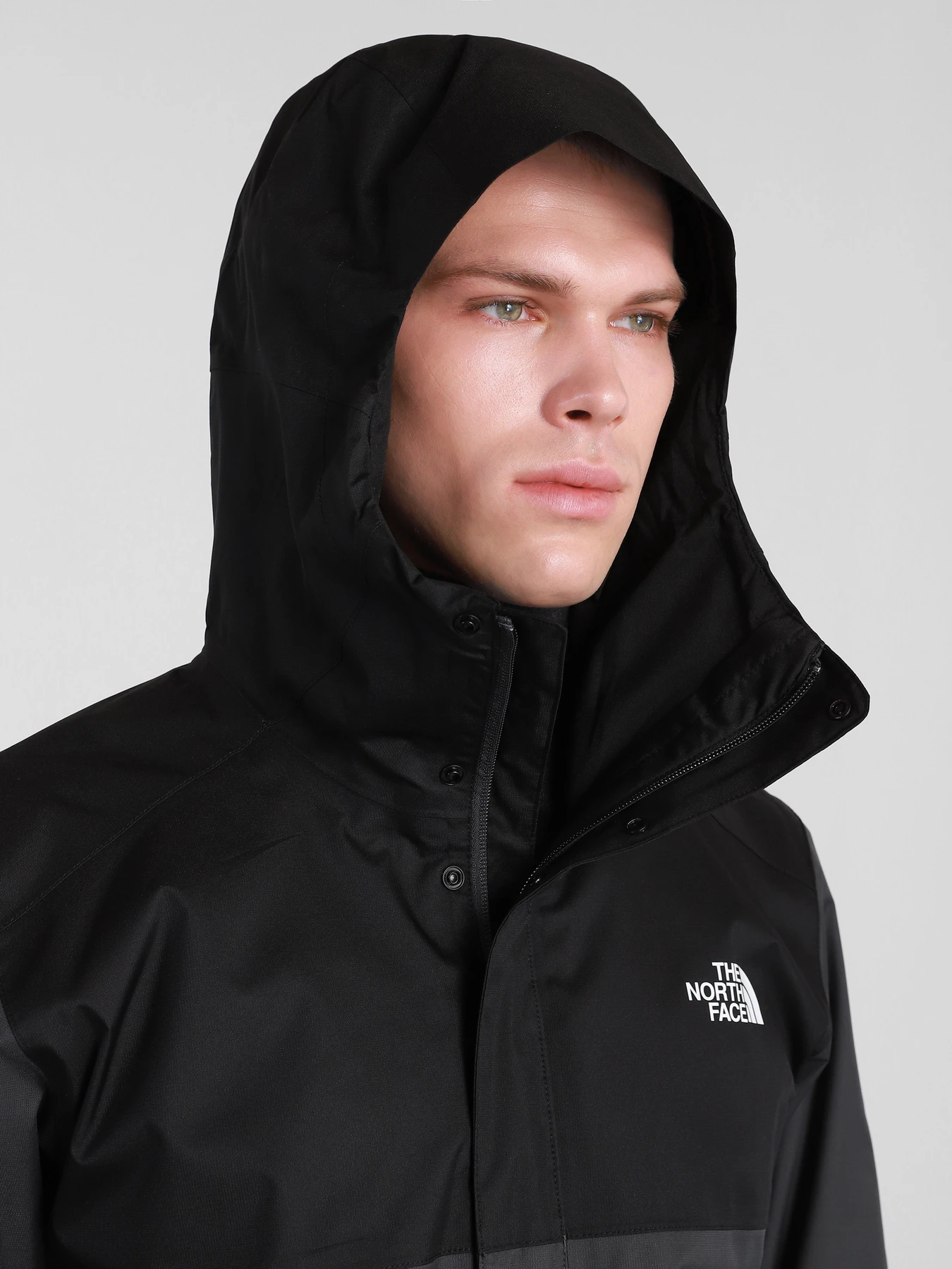 Куртки и дубленки The North Face Quest модель NF0A3YFMMN81 Куртки и дубленки The North Face Quest модель NF0A3YFMMN81 Фото