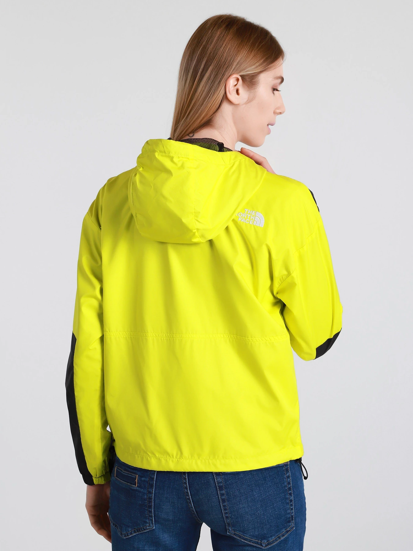 Куртки та дублянки The North Face Sheru модель NF0A4C9HJE31 Фото