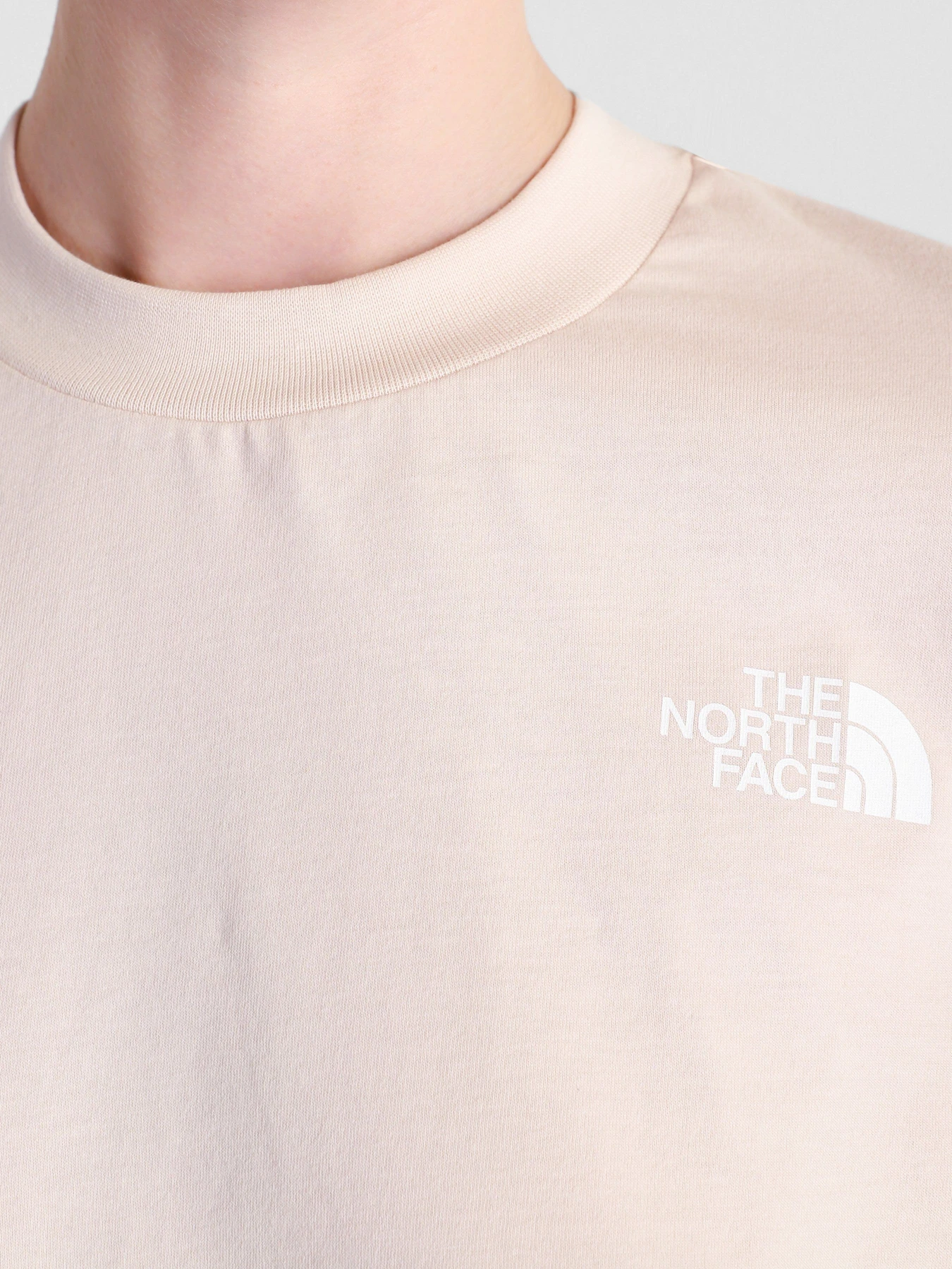 Худи и свитшоты The North Face Longsleeve Crop Tee модель NF0A5581V361 Худи и свитшоты The North Face Longsleeve Crop Tee модель NF0A5581V361 Фото