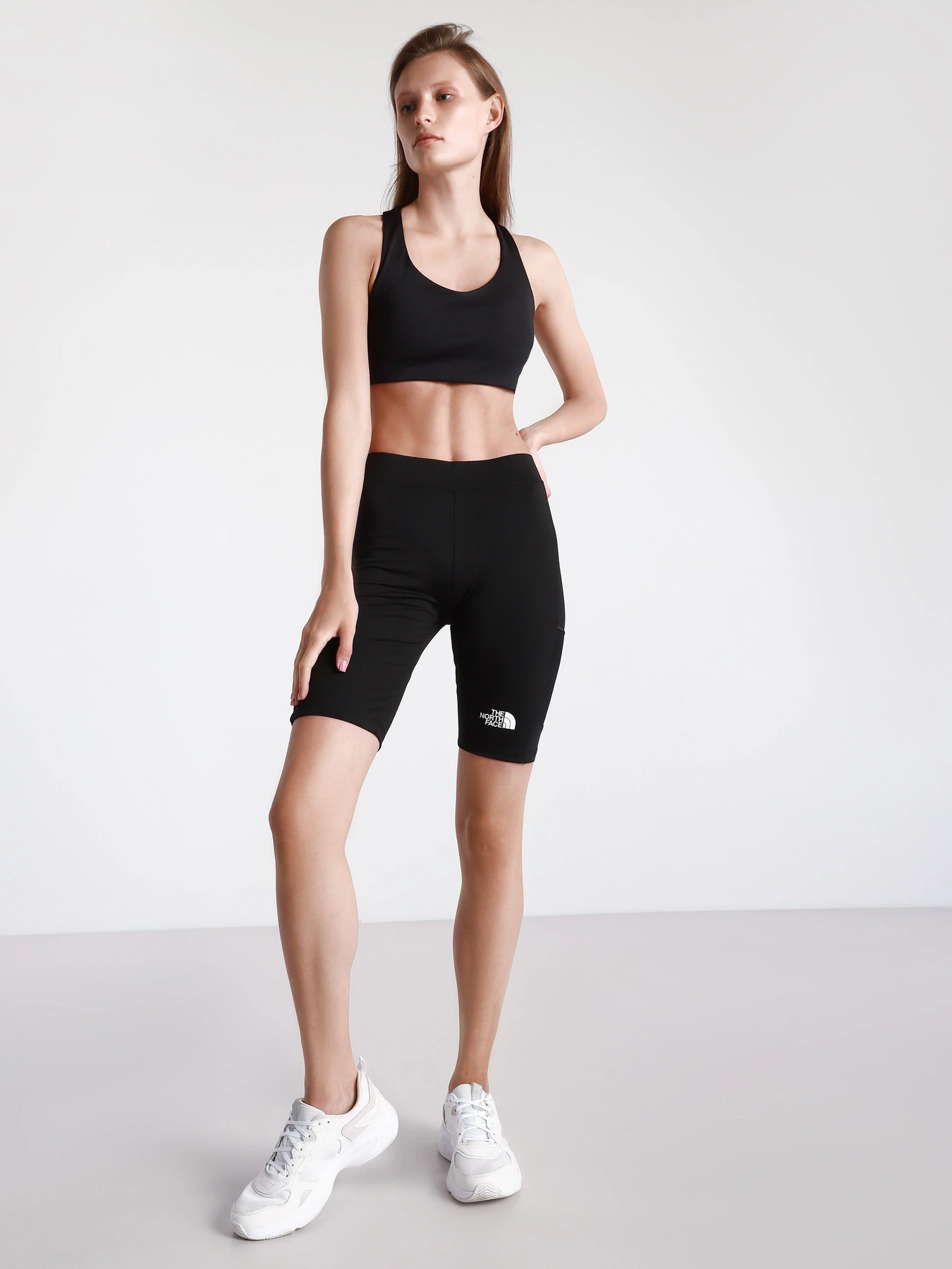 Шорти The North Face W Ma Short Tight - Eu модель NF0A556AJK31 Шорти The North Face W Ma Short Tight - Eu модель NF0A556AJK31 Фото