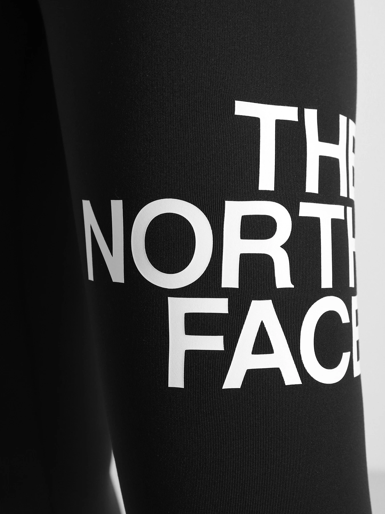 Брюки The North Face Flex Mid Rise Tight модель NF0A3YV9KY41 Брюки The North Face Flex Mid Rise Tight модель NF0A3YV9KY41 Фото