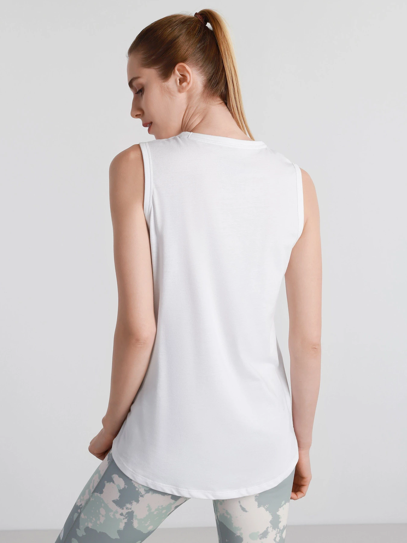 Одежда для дома и сна The North Face Foundation Graphic Tank модель NF0A55B1FN41 Одежда для дома и сна The North Face Foundation Graphic Tank модель NF0A55B1FN41 Фото